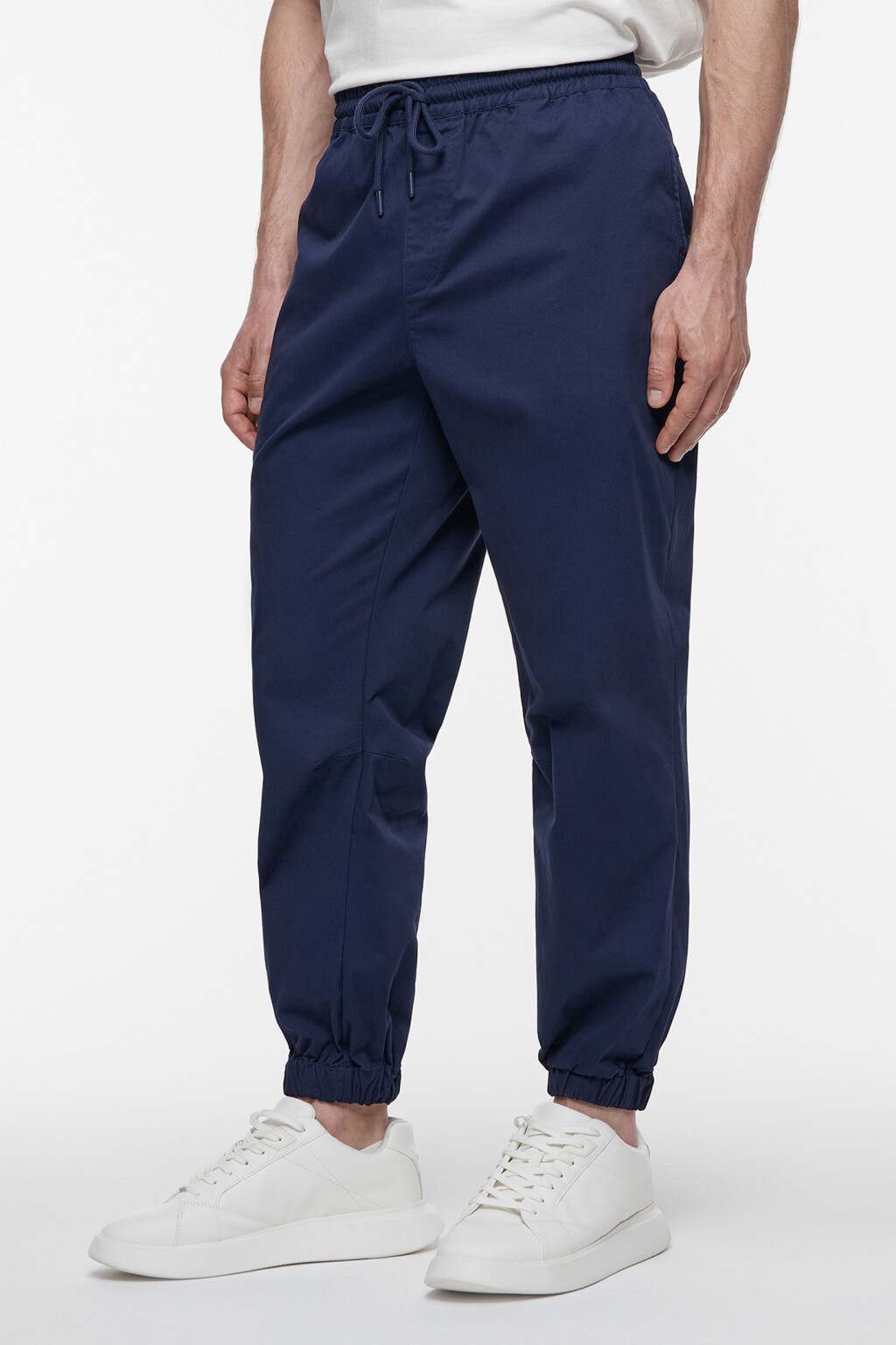Брюки-джоггеры хлопковые базовые с поясом на завязках - цвет синий - 3