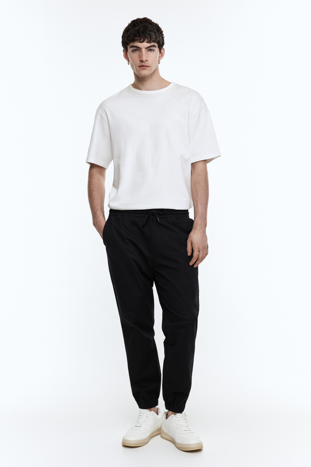 Брюки-джоггеры текстильные базовые - цвет черный - 4