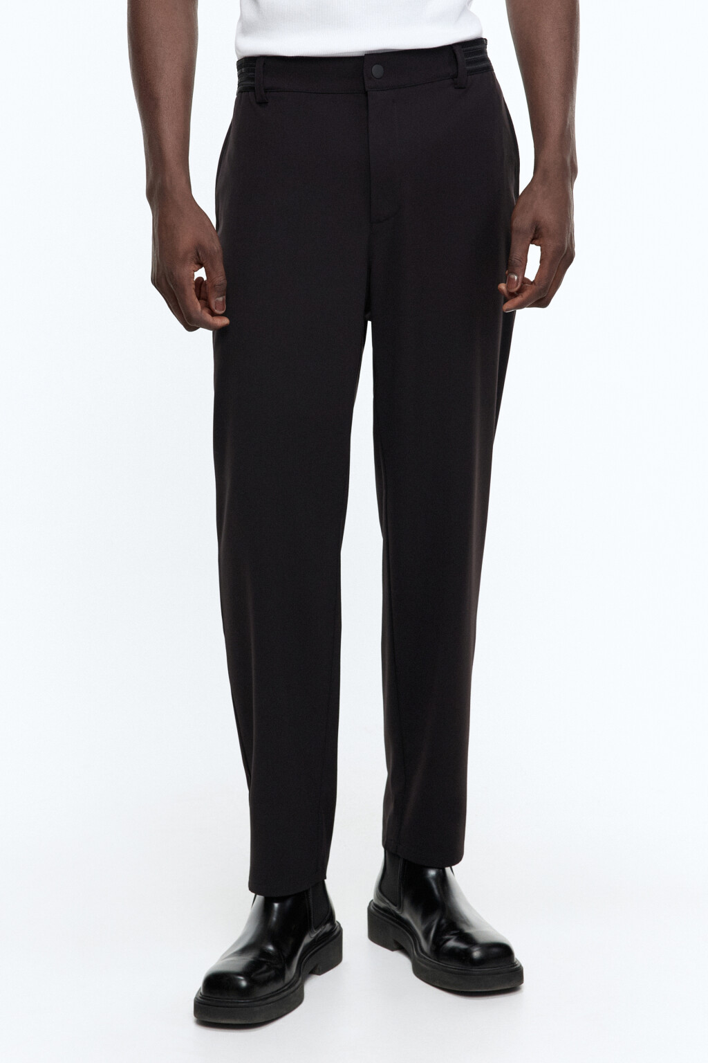 Брюки зауженные из костюмной ткани - цвет черный - 2