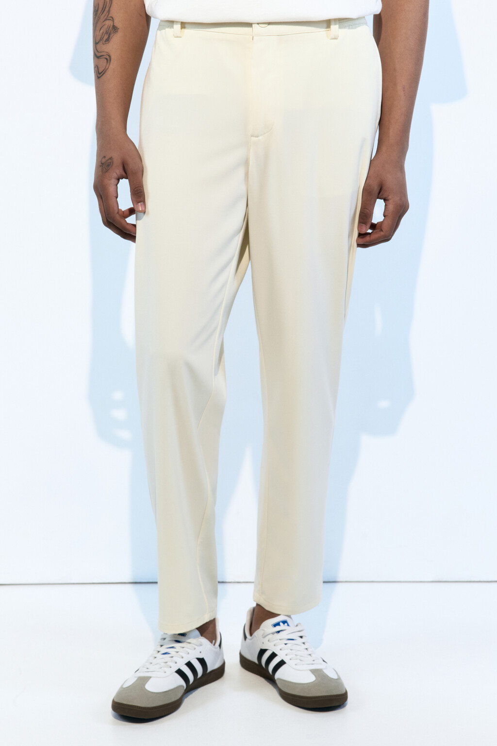 Брюки зауженные из костюмной ткани - цвет бежевый - 2