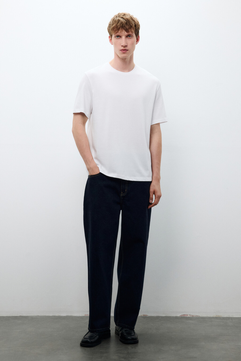 Футболка базовая из плотного хлопка - цвет белый - 5