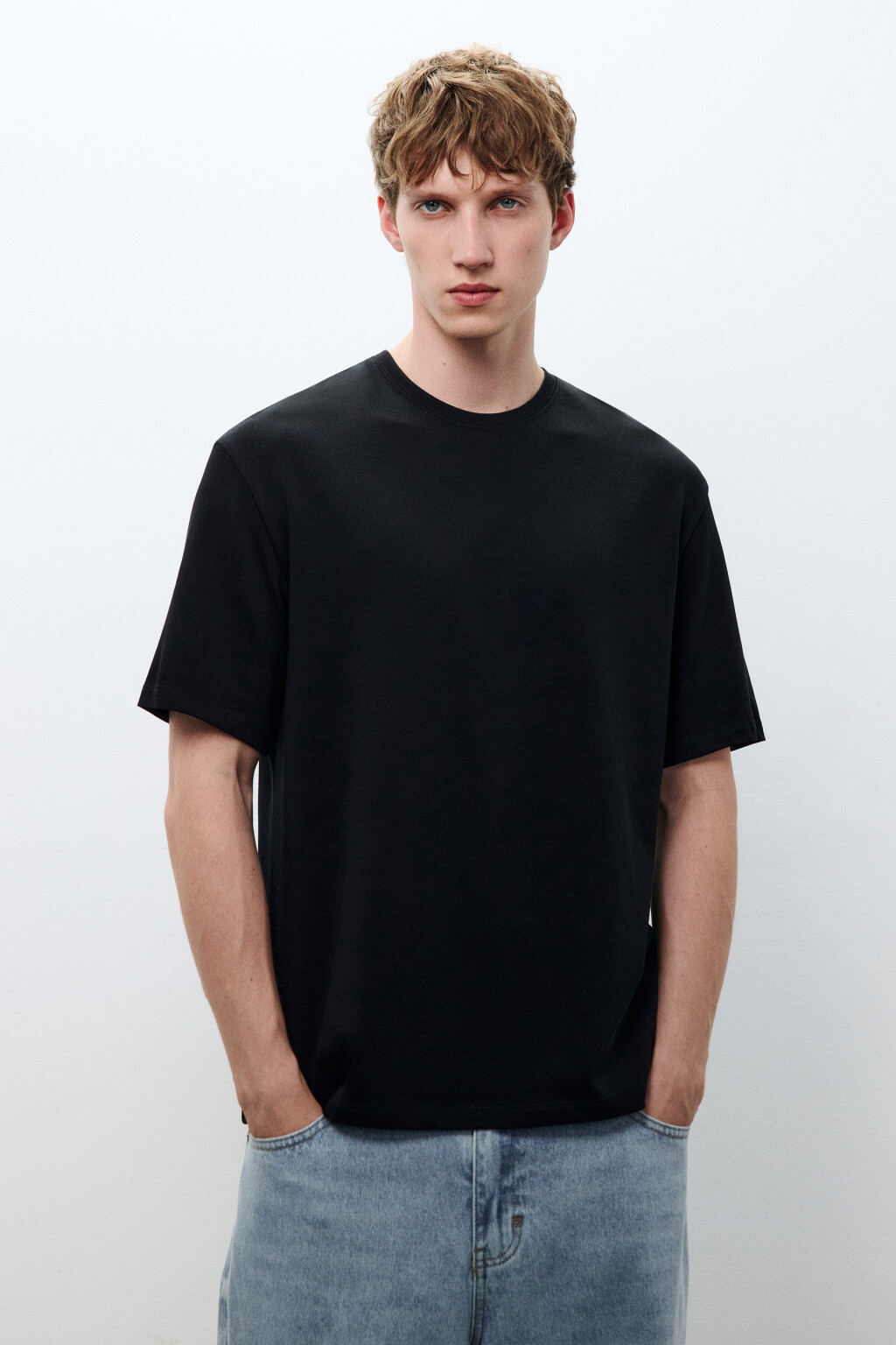 Футболка базовая из плотного хлопка - цвет черный - 2