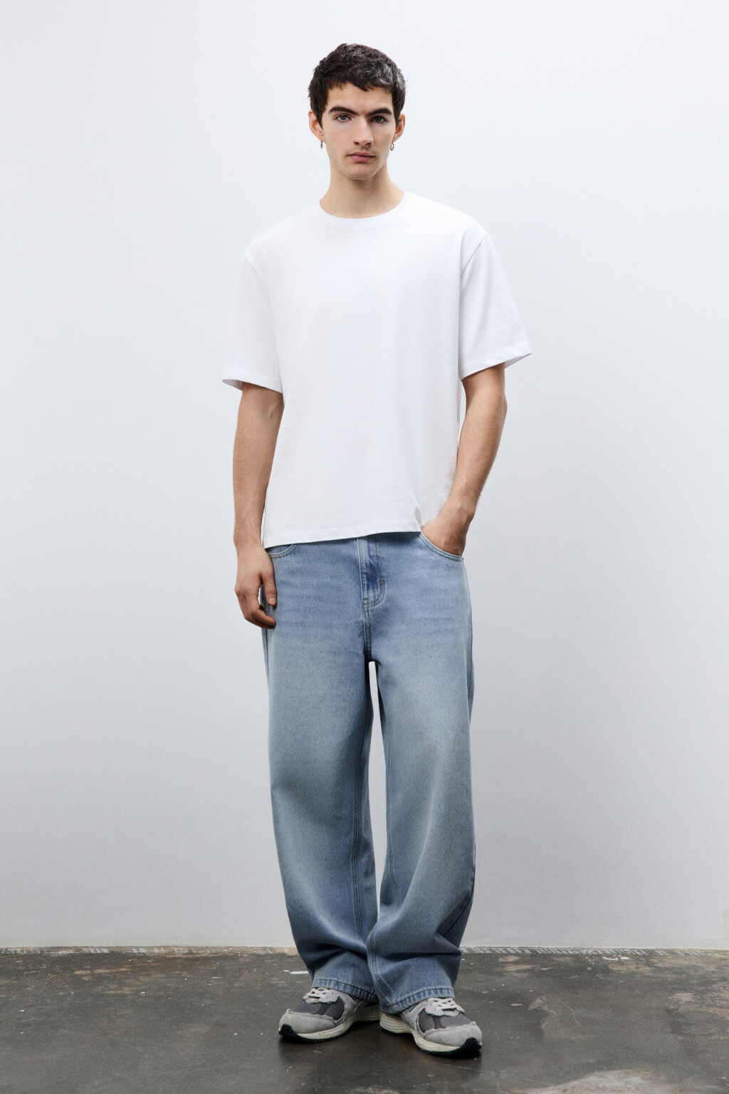 Футболка базовая из плотного хлопка - цвет белый - 4