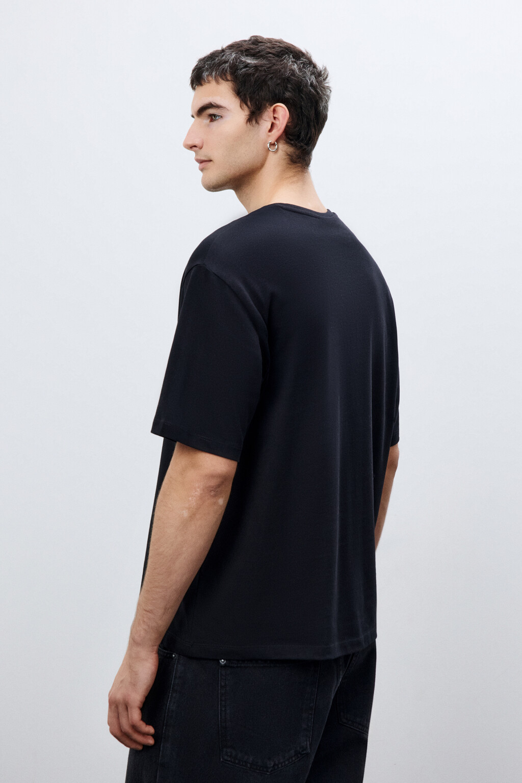 Футболка базовая из плотного хлопка - цвет черный - 4