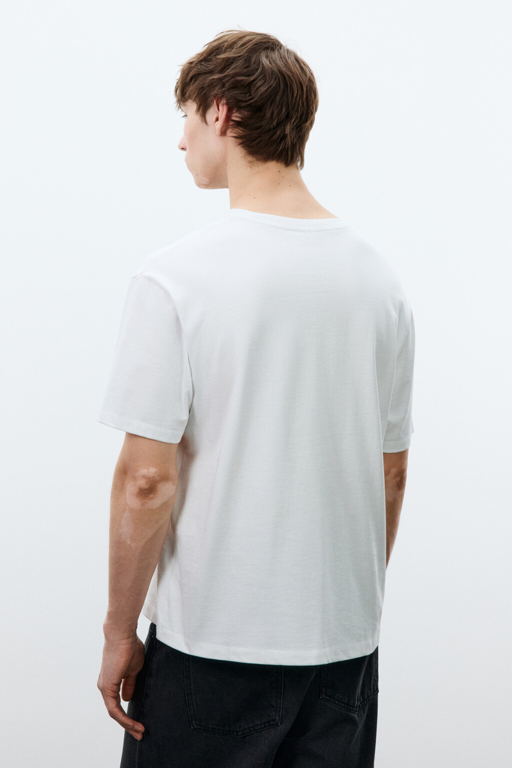 Футболка базовая плотная из хлопка - цвет белый - 3