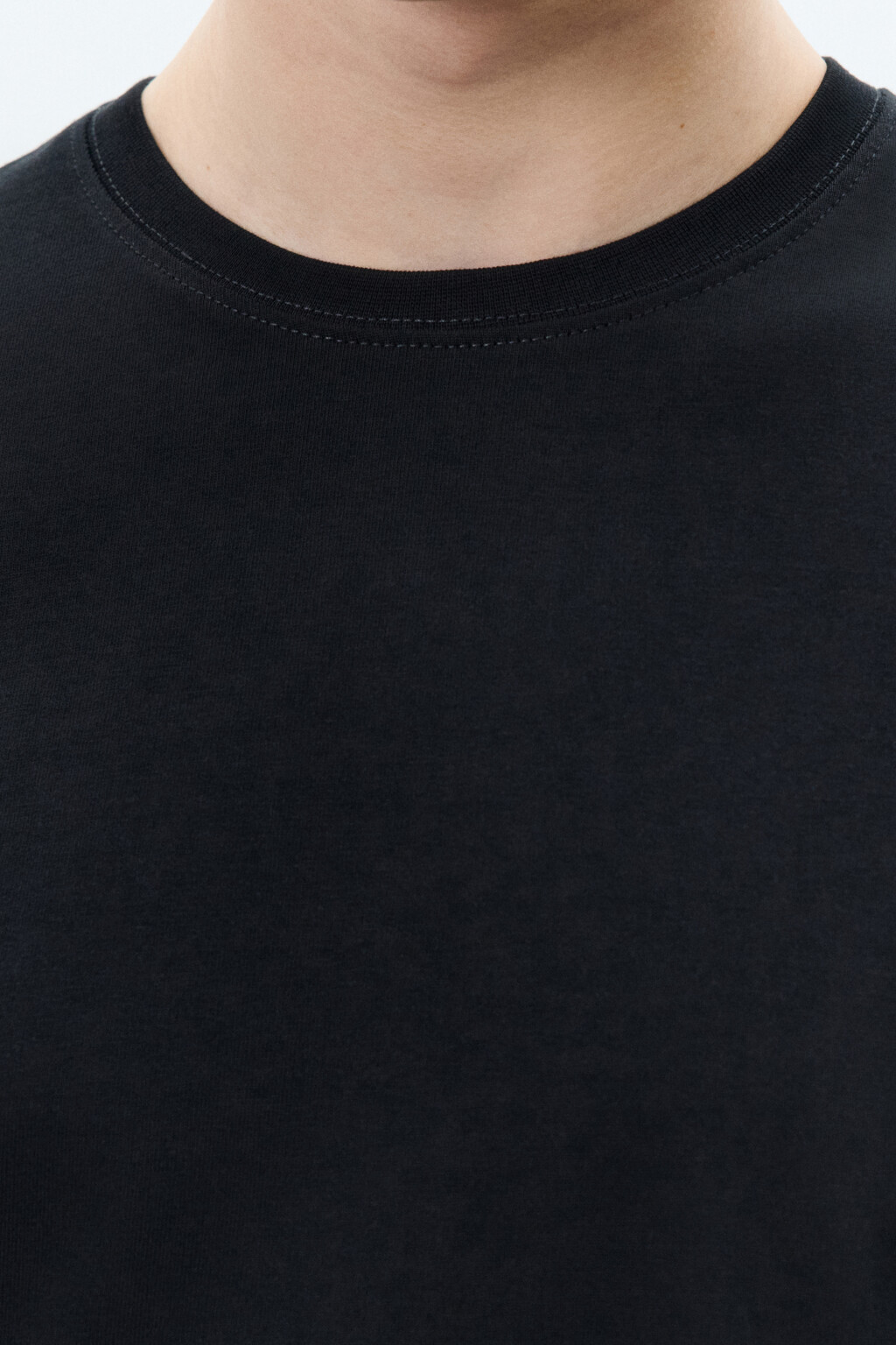 Футболка базовая плотная из хлопка - цвет черный - 5
