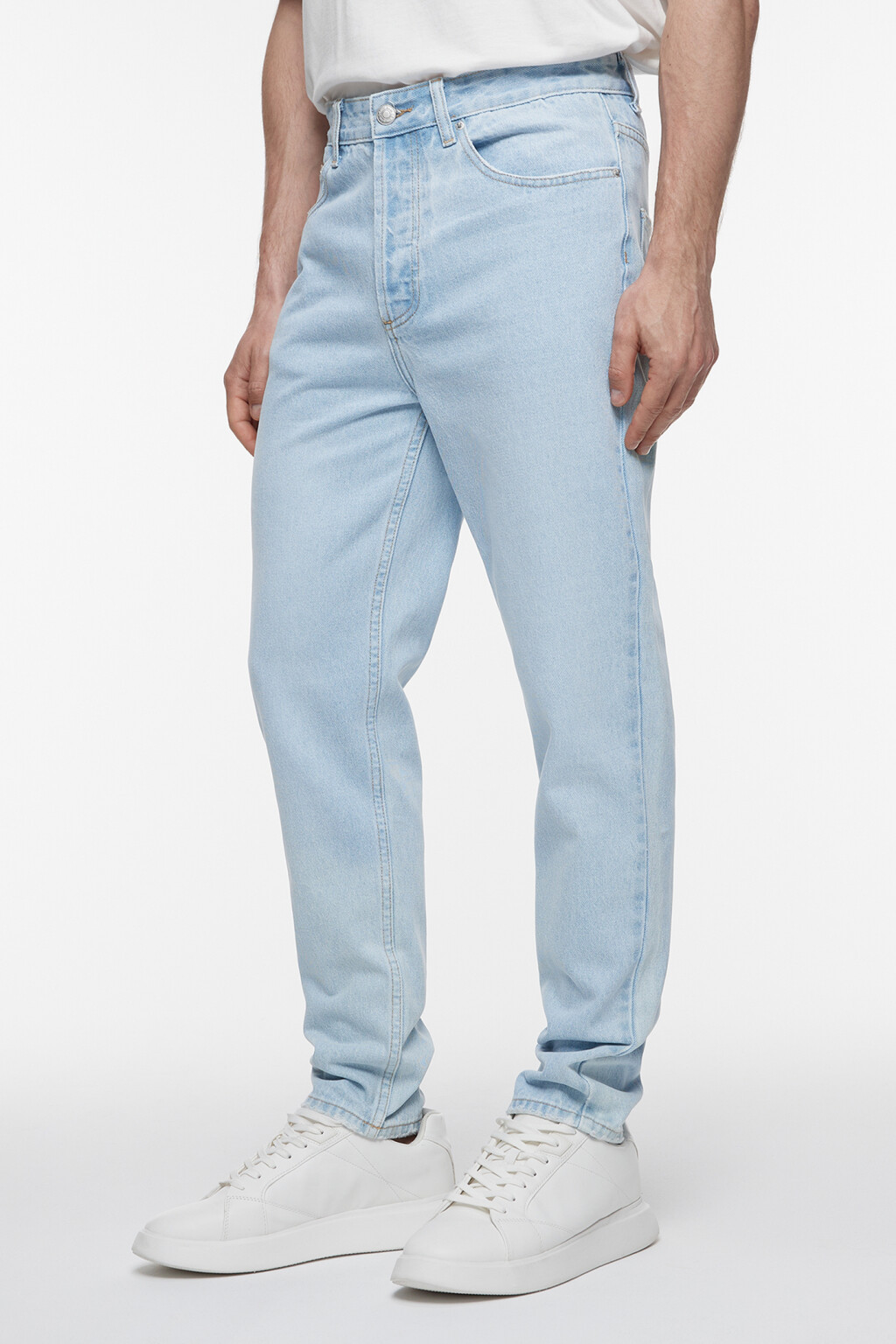 Джинсы slim зауженные со средней посадкой - цвет голубой - 4