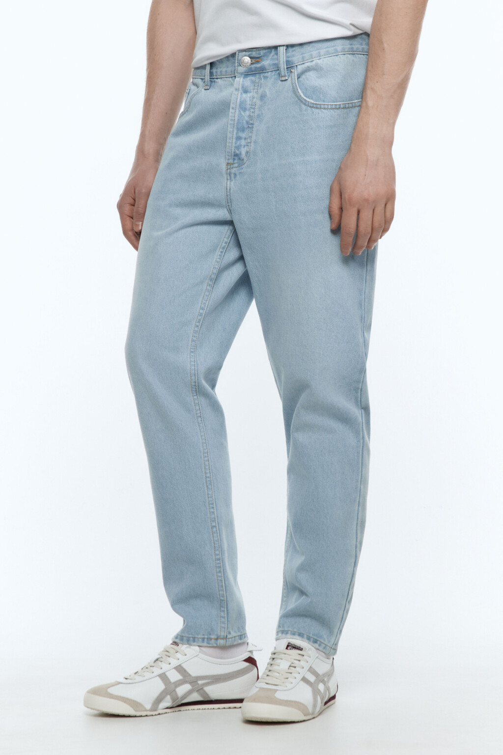 Джинсы slim зауженные со средней посадкой - цвет голубой - 3