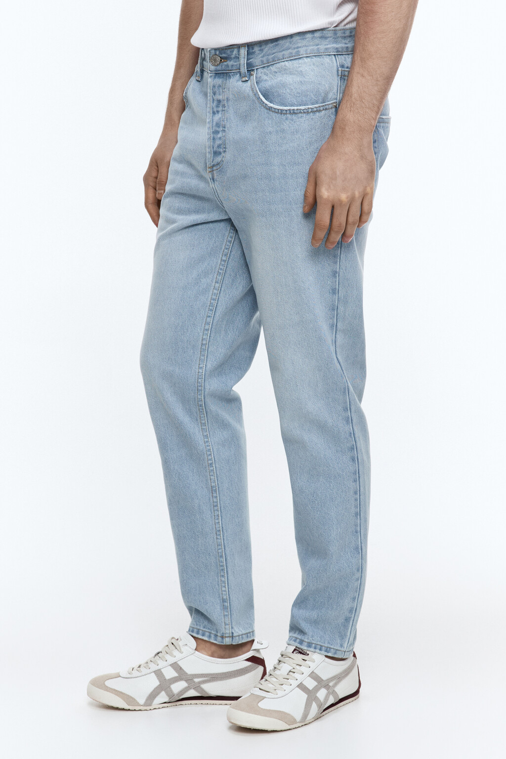 Джинсы slim зауженные со средней посадкой - цвет голубой - 2