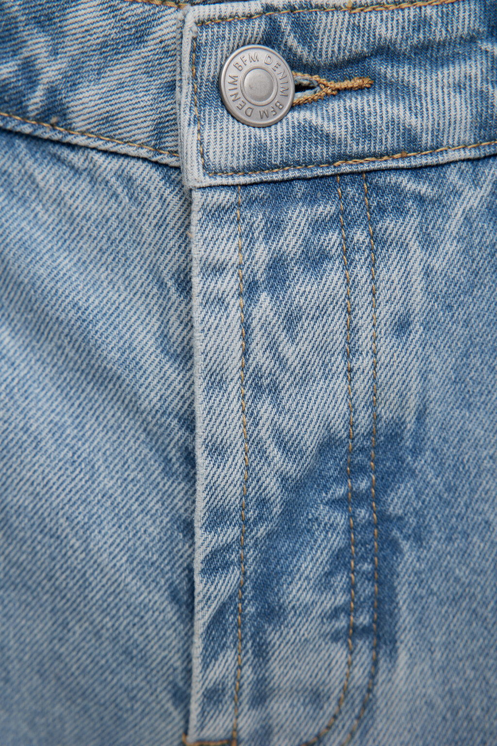 Джинсы slim зауженные укороченные со средней посадкой - цвет голубой - 5