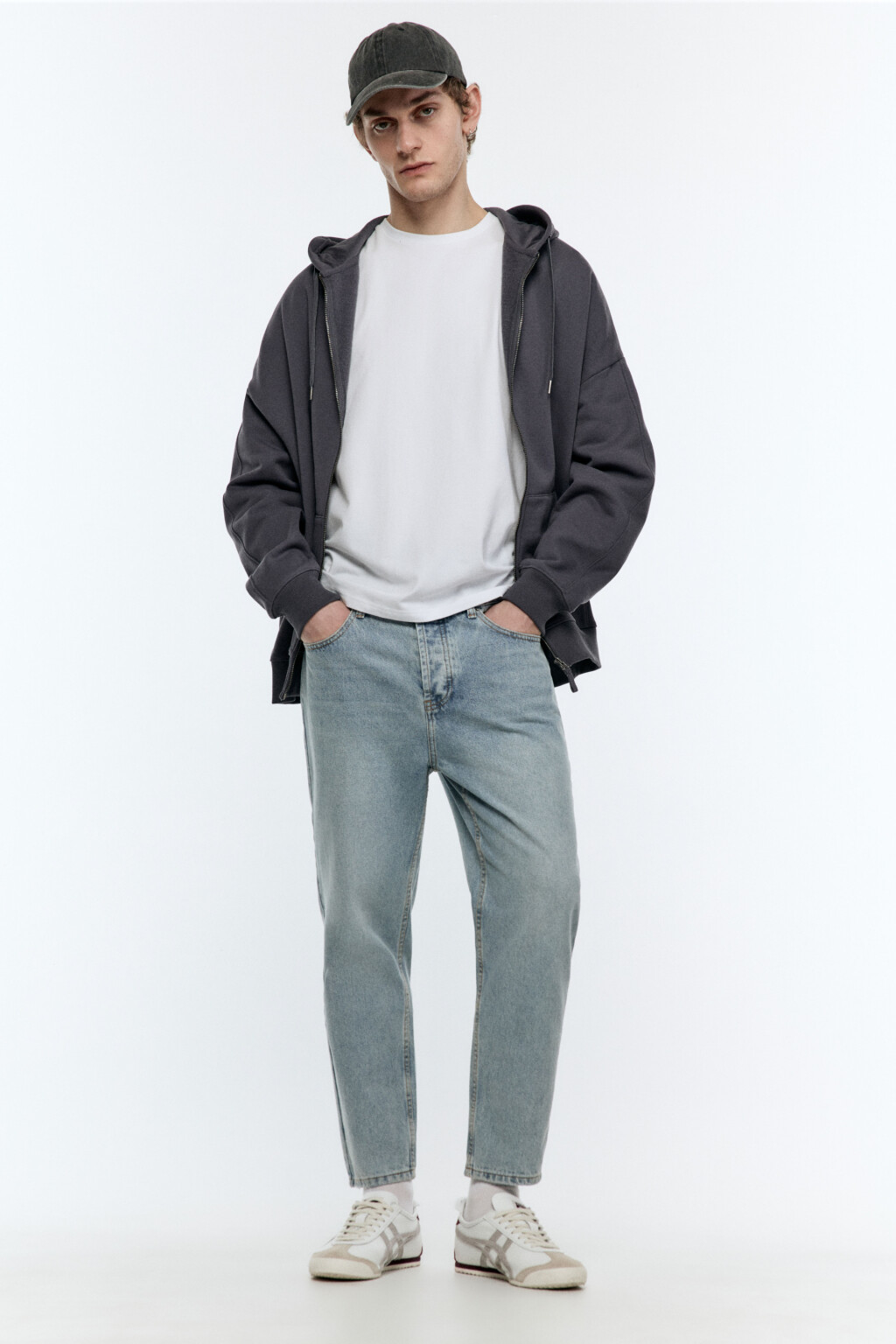 Джинсы slim укороченные со средней посадкой - цвет голубой - 1