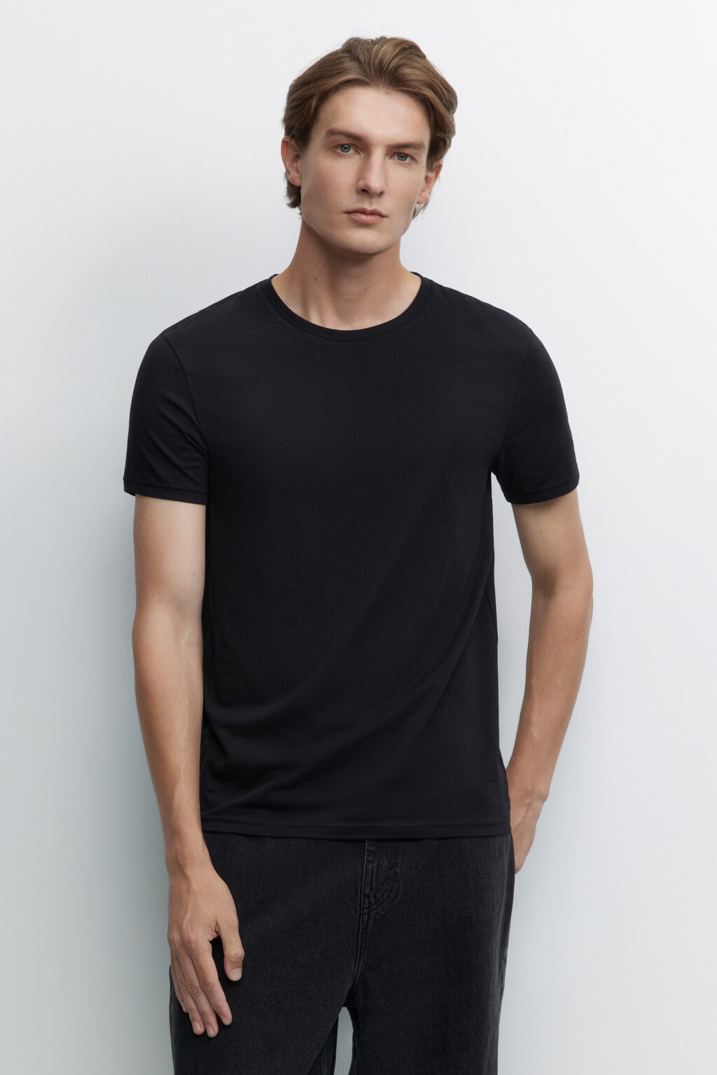 Футболка slim хлопковая базовая - цвет черный - 2