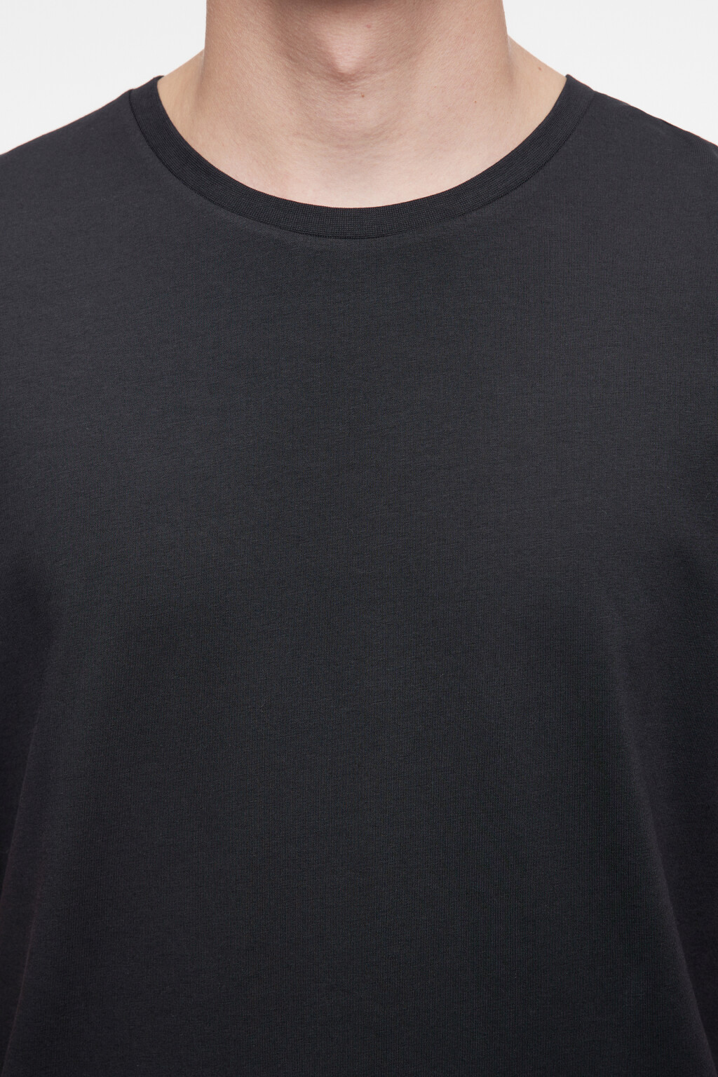 Футболка хлопковая в базовых цветах - цвет черный - 5