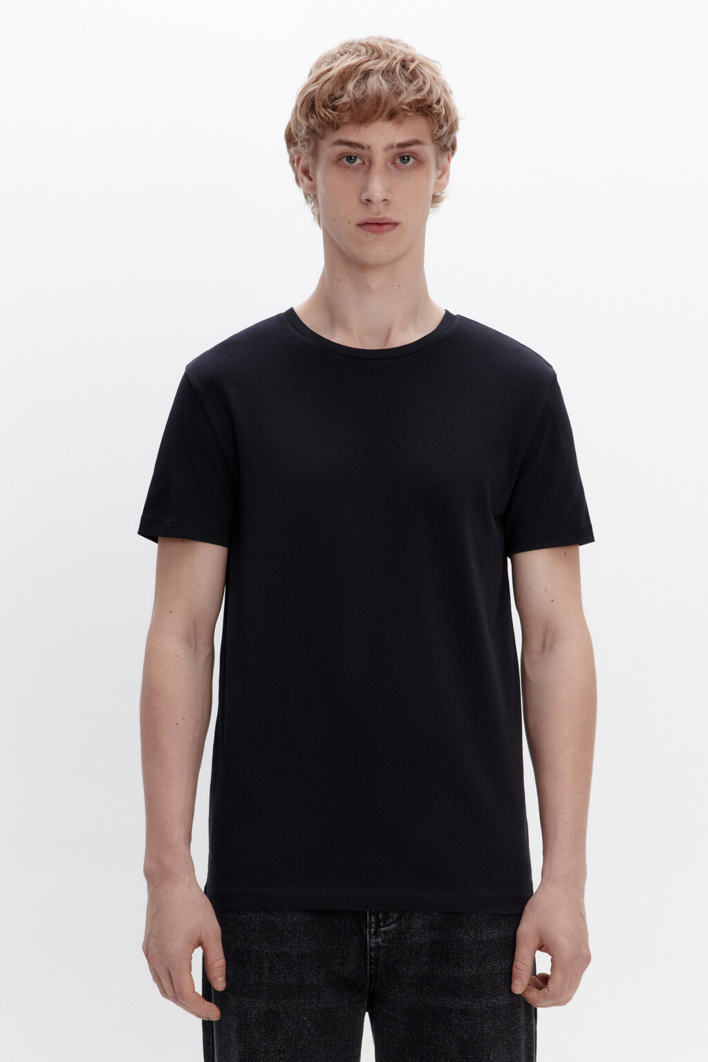 Футболка slim облегающая базовая - цвет черный - 2