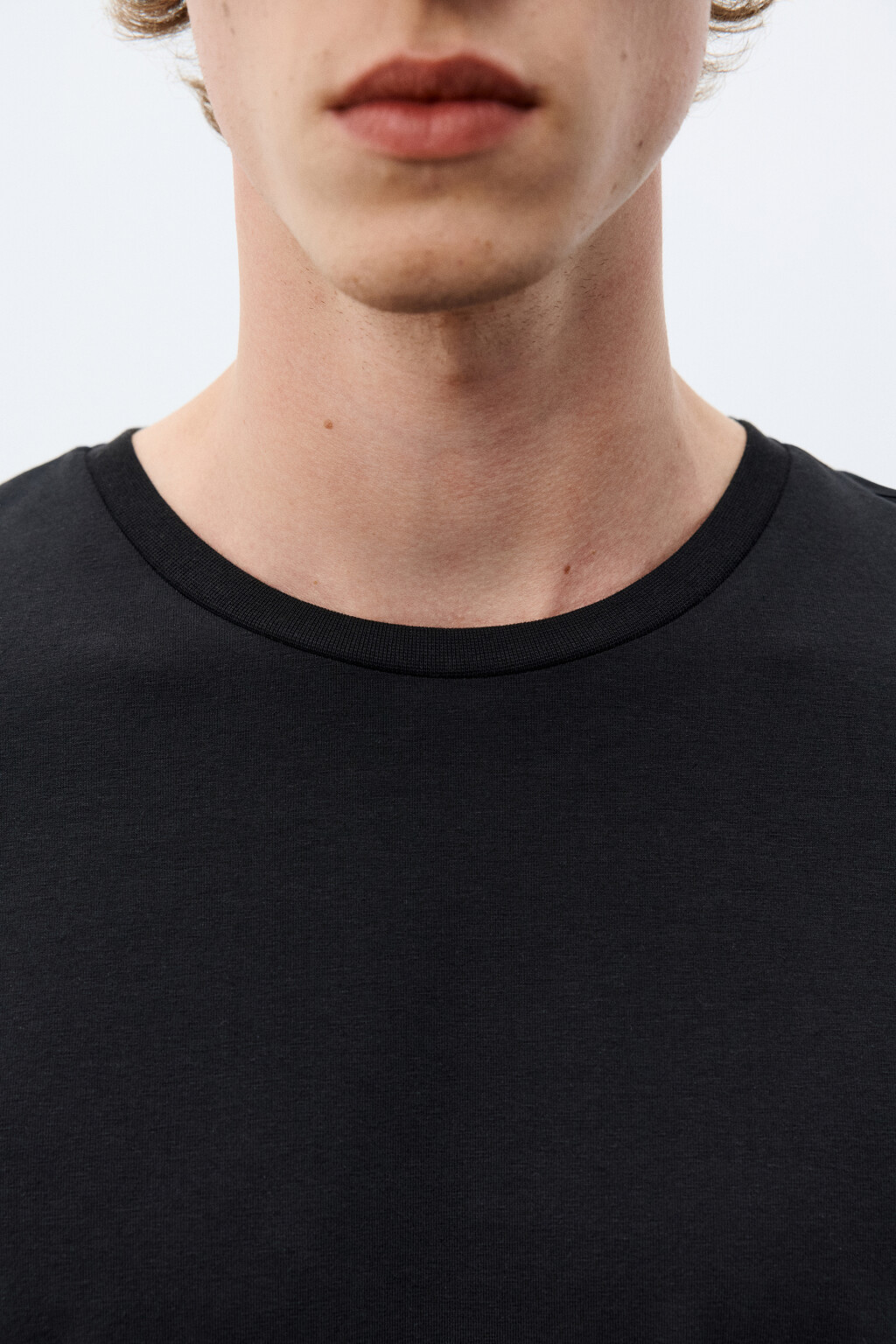 Футболка облегающая базовая - цвет черный - 5