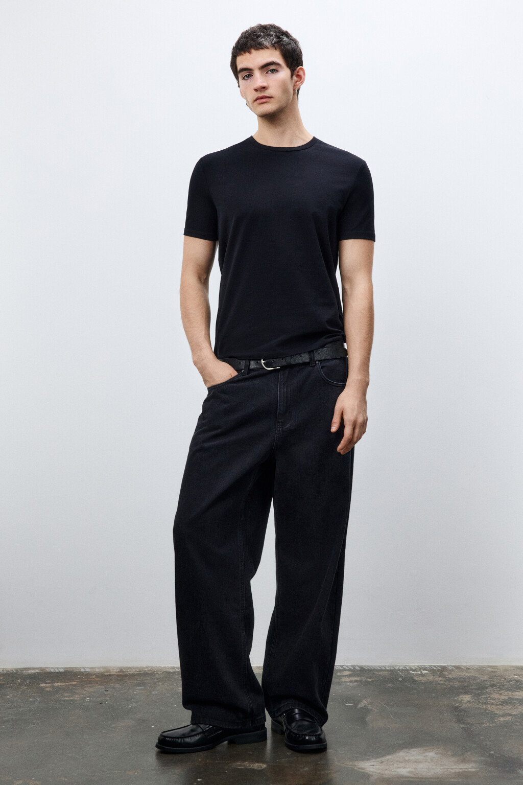 Футболка облегающая базовая - цвет черный - 4