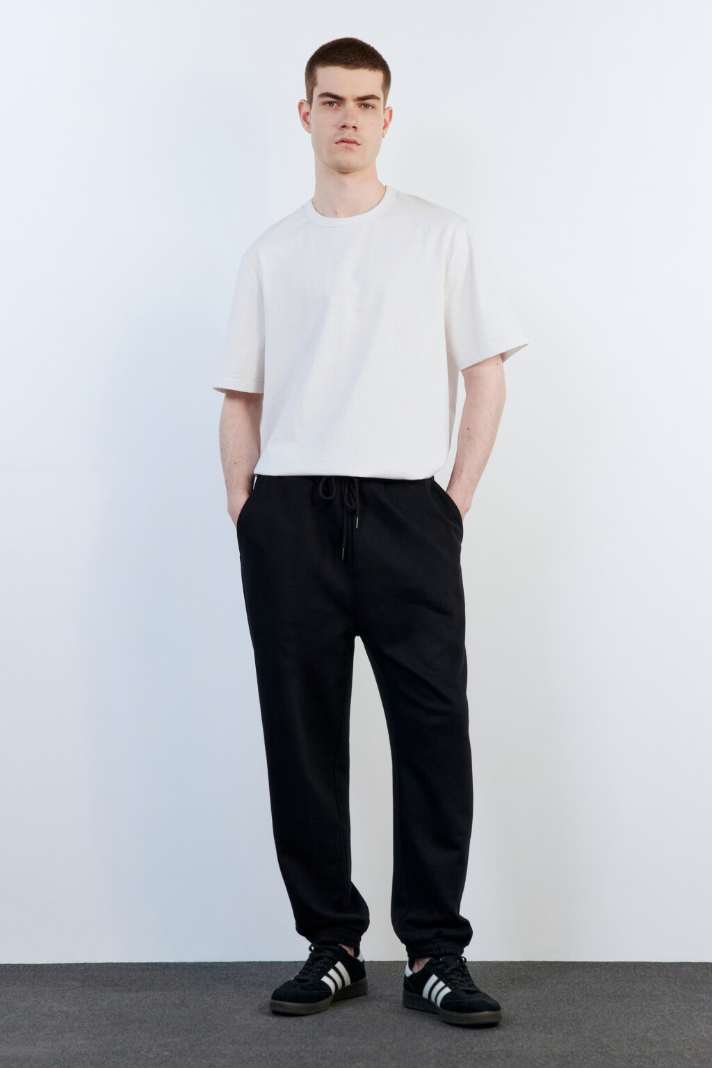 Брюки-джоггеры трикотажные утепленные - цвет черный - 5