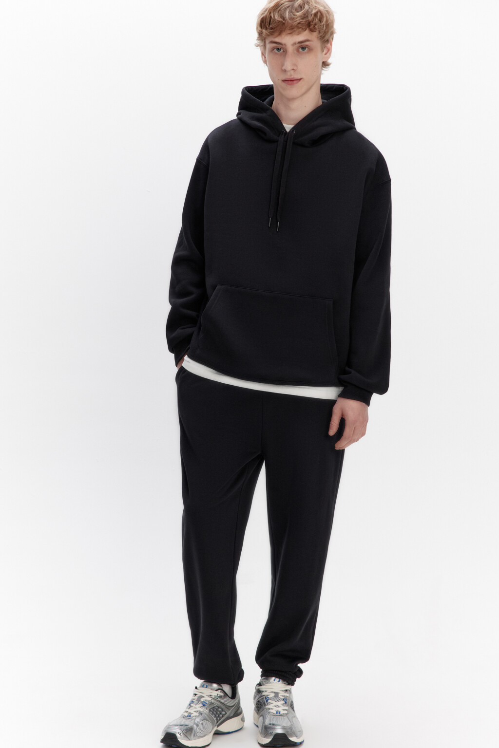 Брюки-джоггеры трикотажные из футера - цвет черный - 1