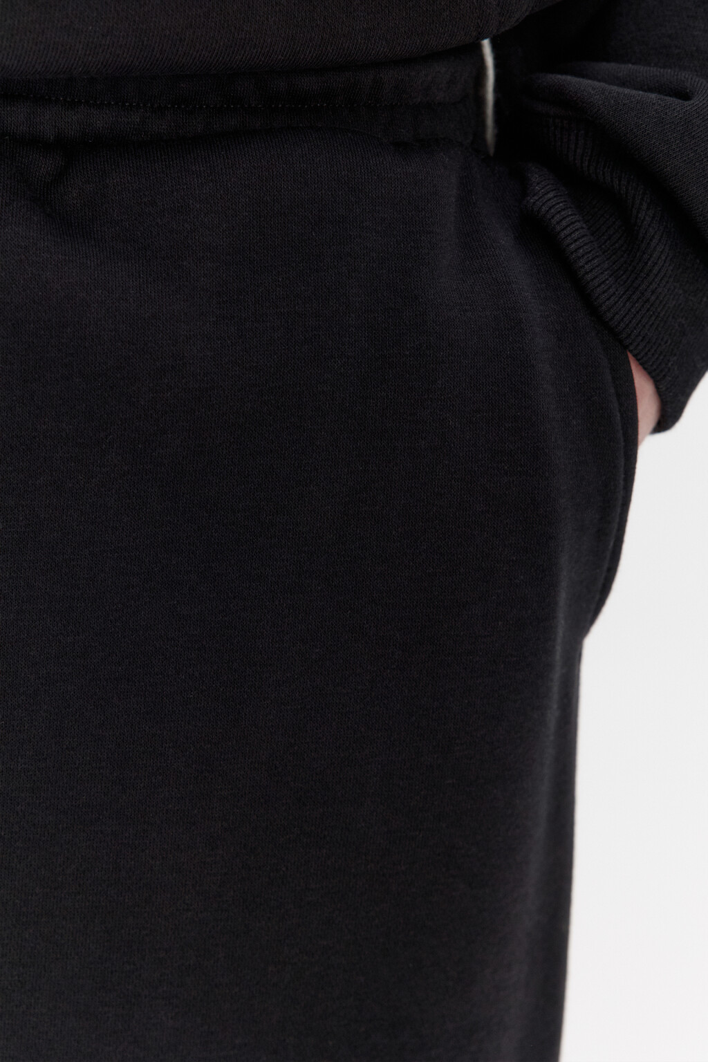 Брюки-джоггеры трикотажные из футера - цвет черный - 6