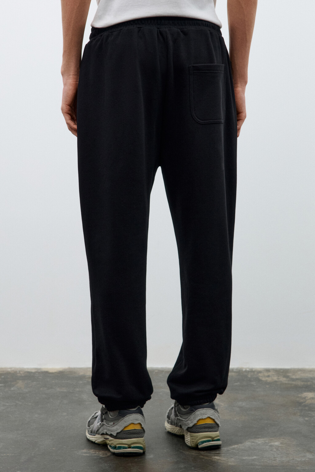 Брюки-джоггеры базовые из футера - цвет черный - 3