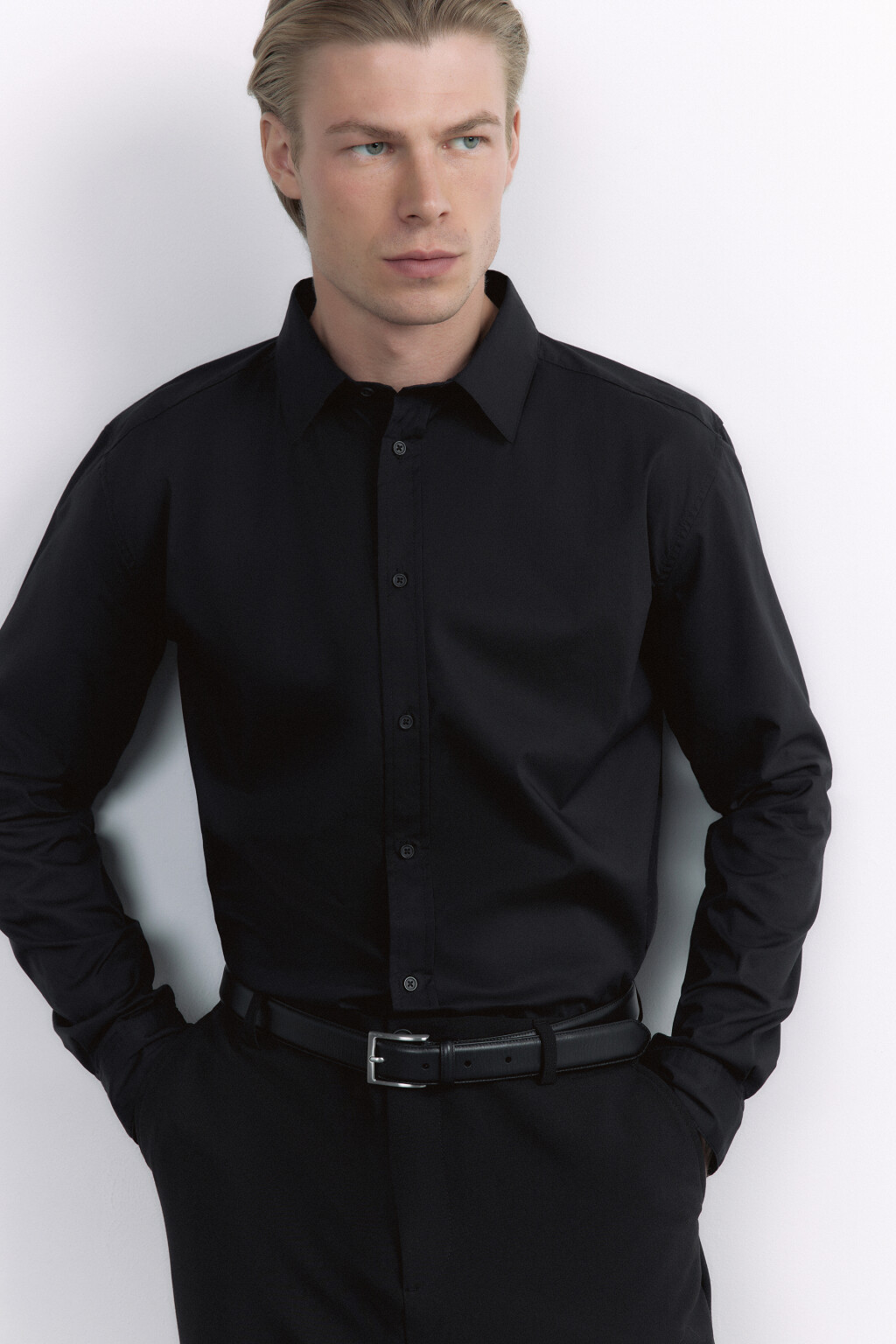 Рубашка slim приталенная в классических цветах - цвет черный - 8