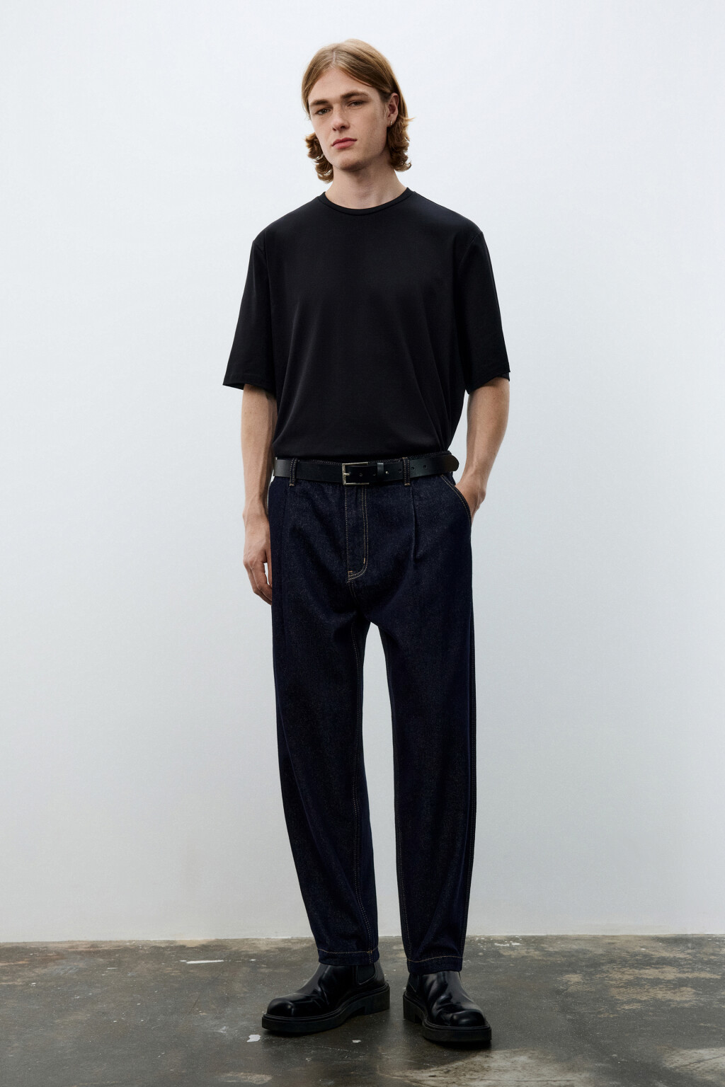 Футболка хлопковая базовая - цвет черный - 4