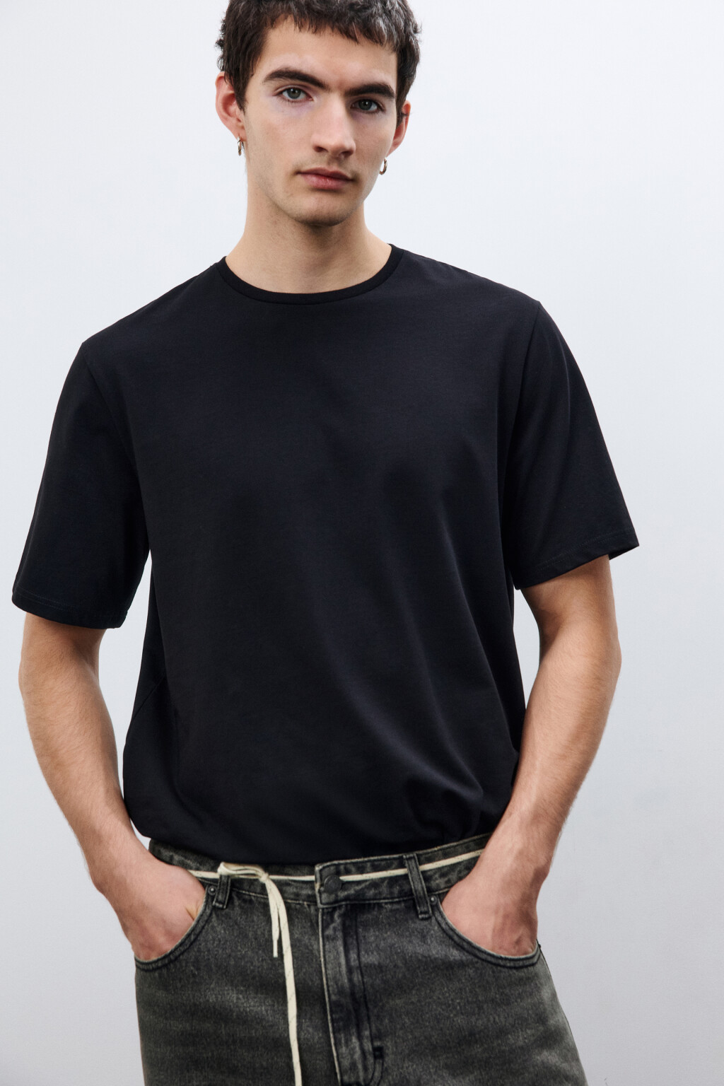Футболка хлопковая базовая - цвет черный - 1