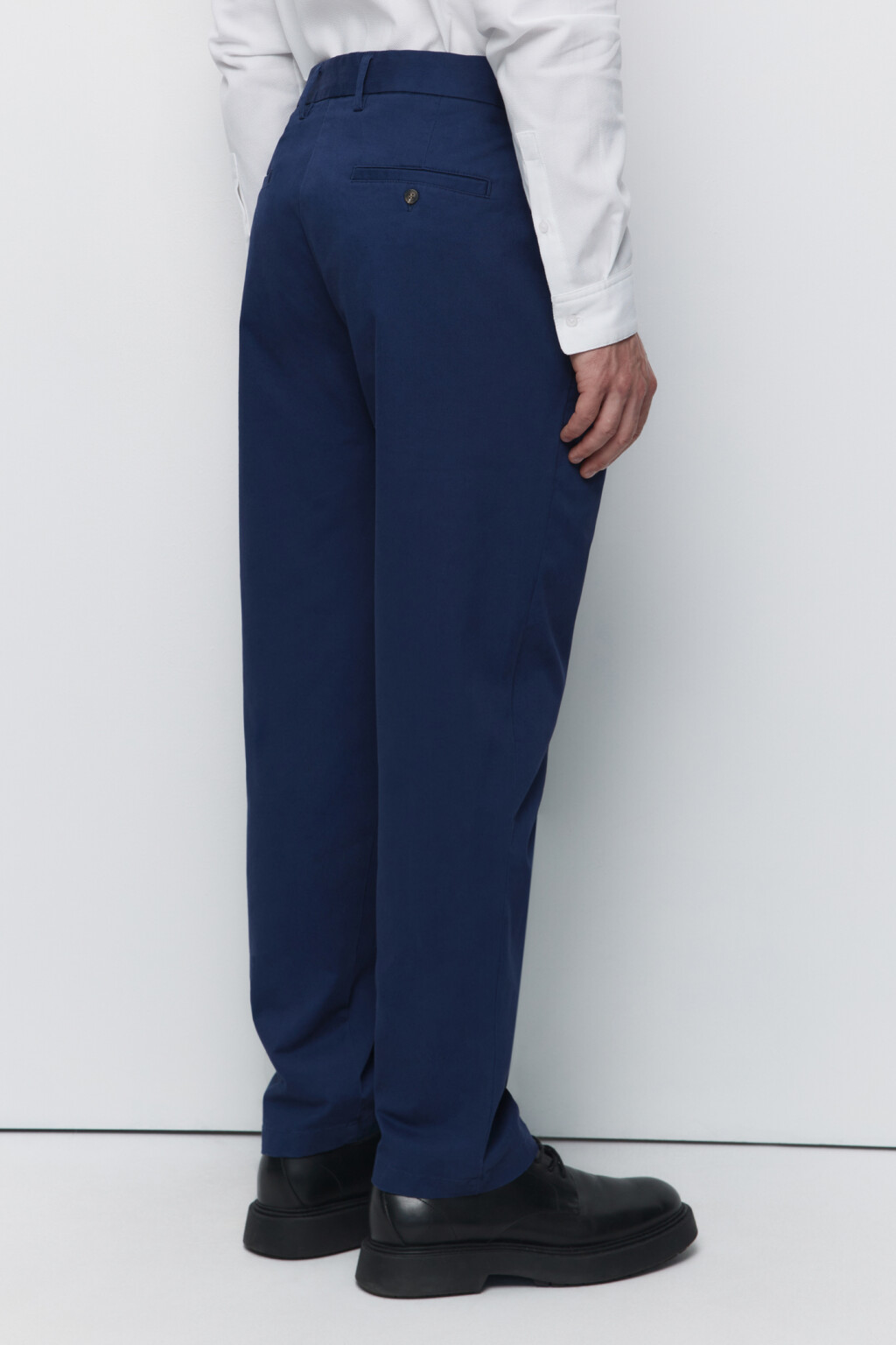 Брюки-чинос костюмные из твиловой ткани - цвет синий - 4
