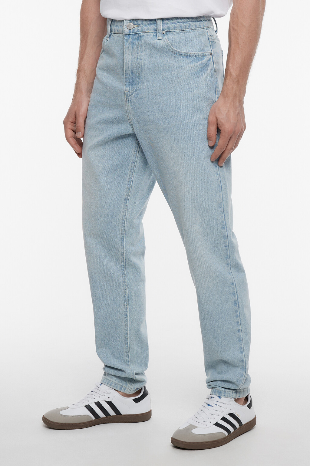 Джинсы tapered зауженные базовые со средней посадкой - цвет голубой - 3