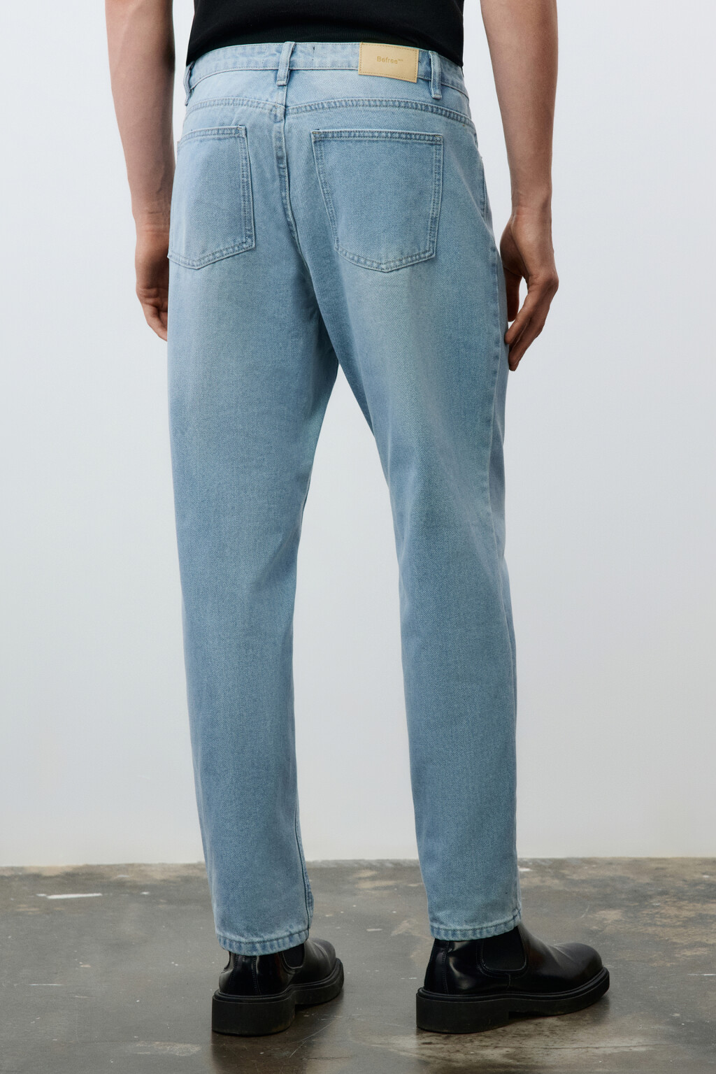 Джинсы зауженные базовые - цвет голубой - 3