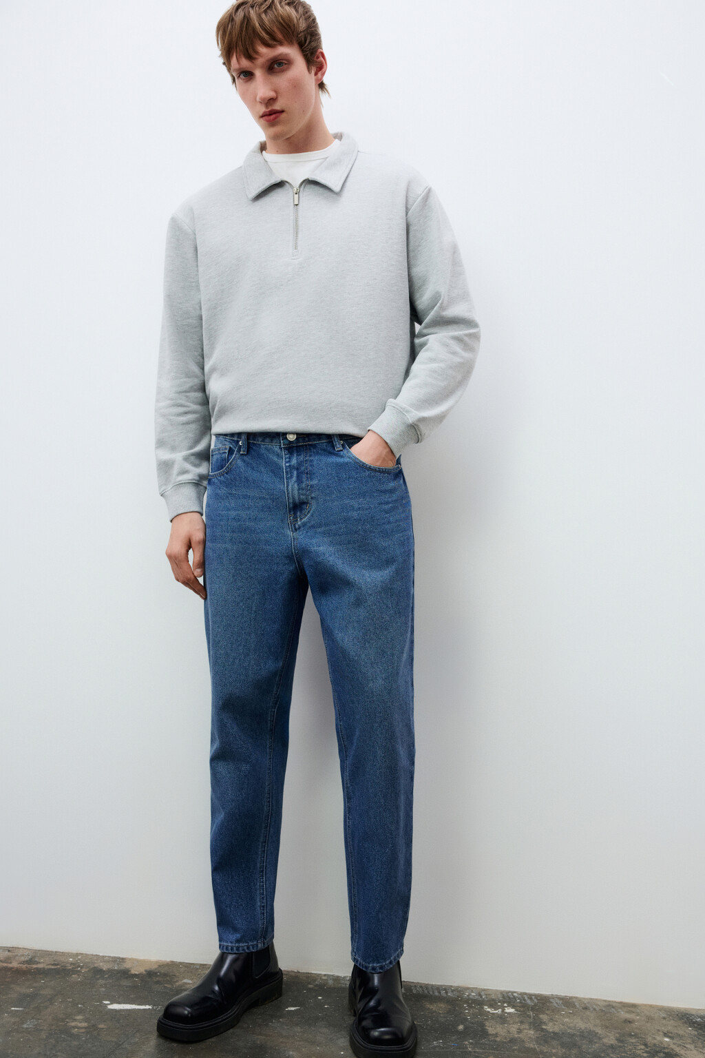 Джинсы зауженные базовые - цвет голубой - 2