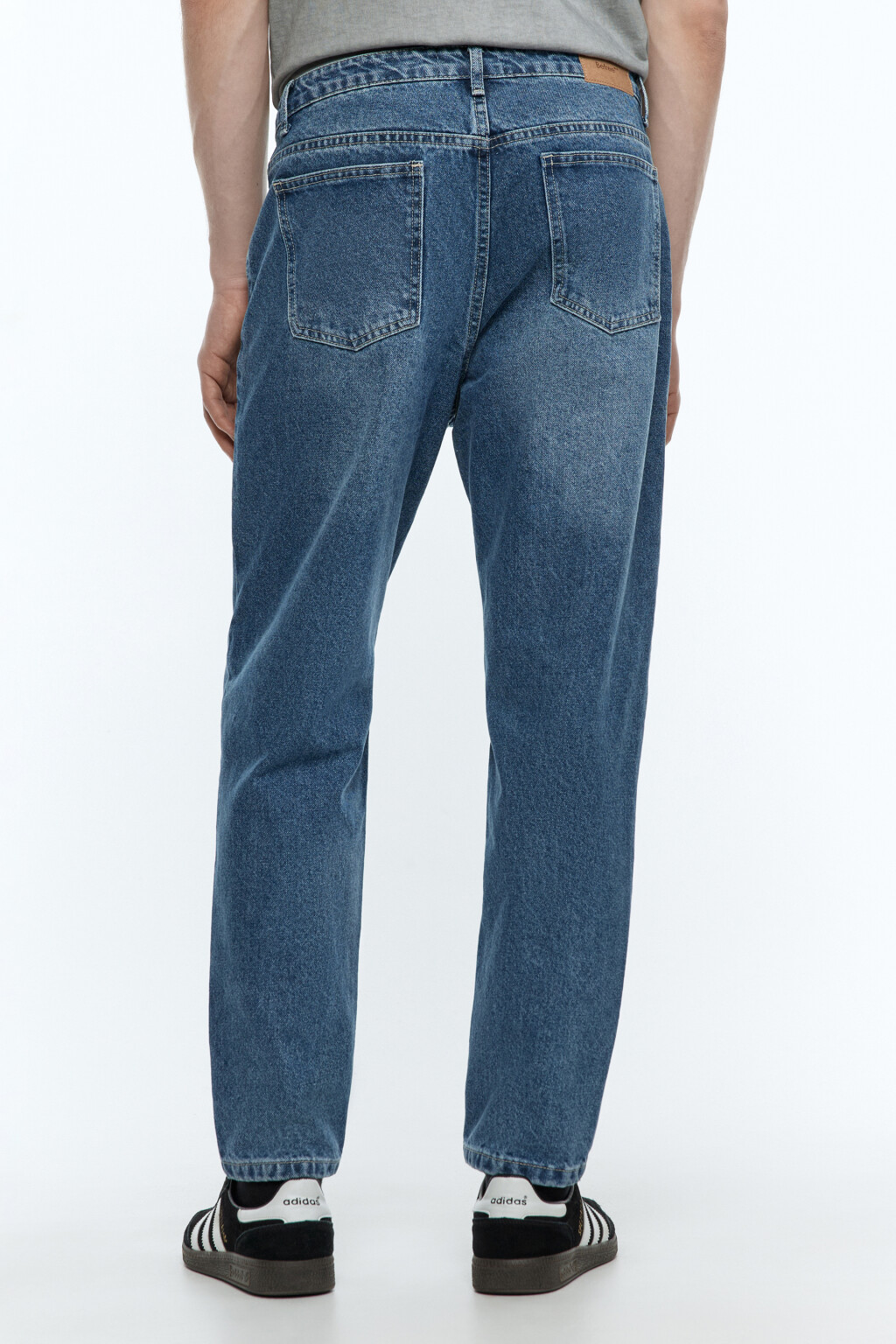 Джинсы зауженные базовые со средней посадкой - цвет голубой - 4