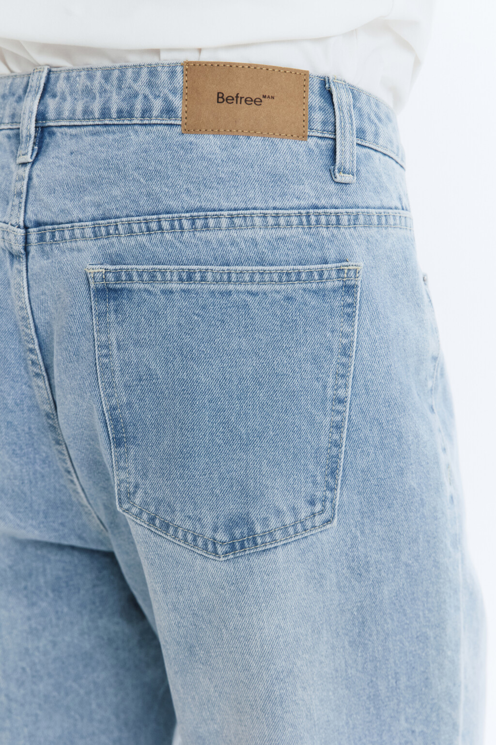 Джинсы tapered fit зауженные со средней посадкой - цвет голубой - 7