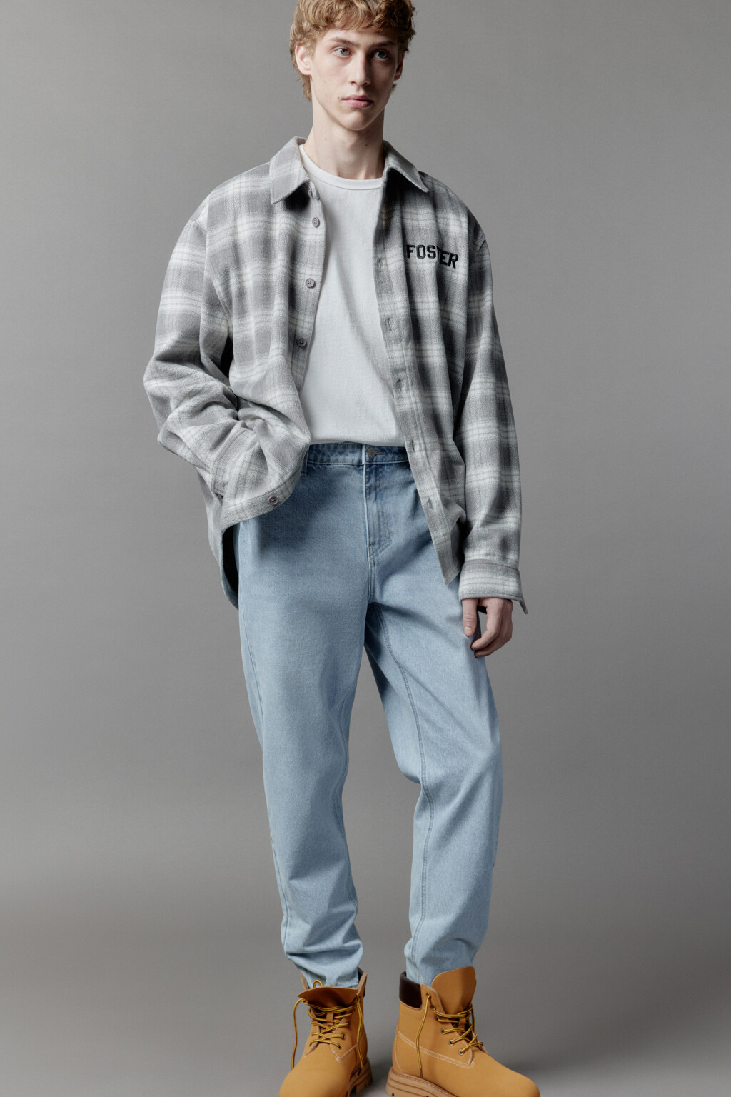 Джинсы tapered fit зауженные - цвет голубой - 1