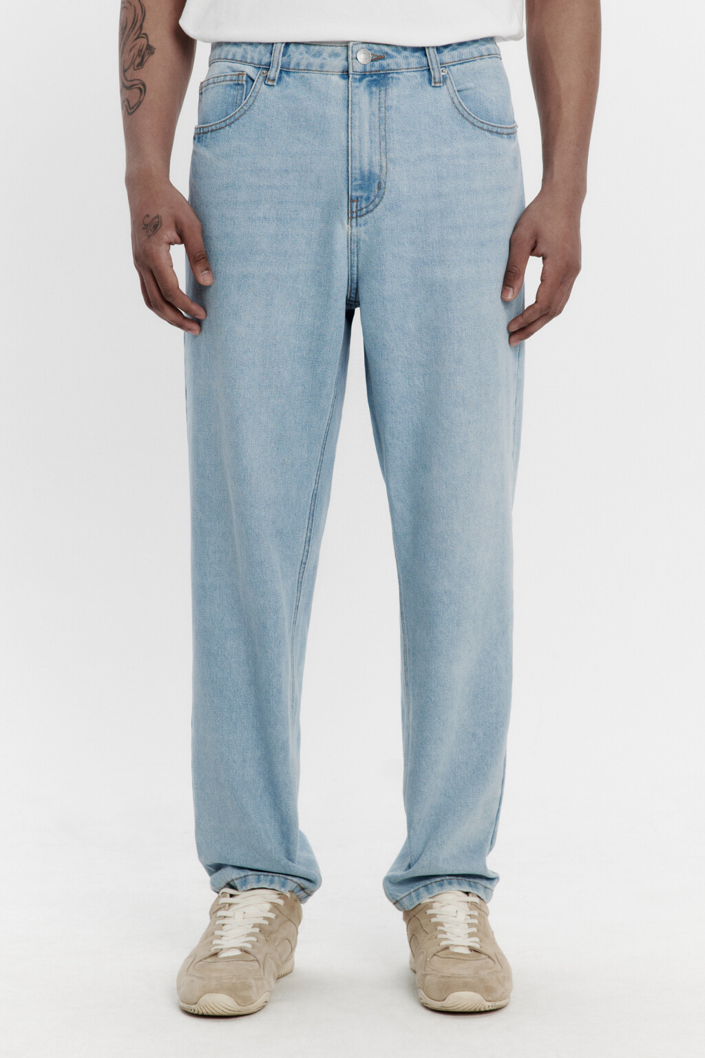 Джинсы зауженные со средней посадкой - цвет голубой - 2