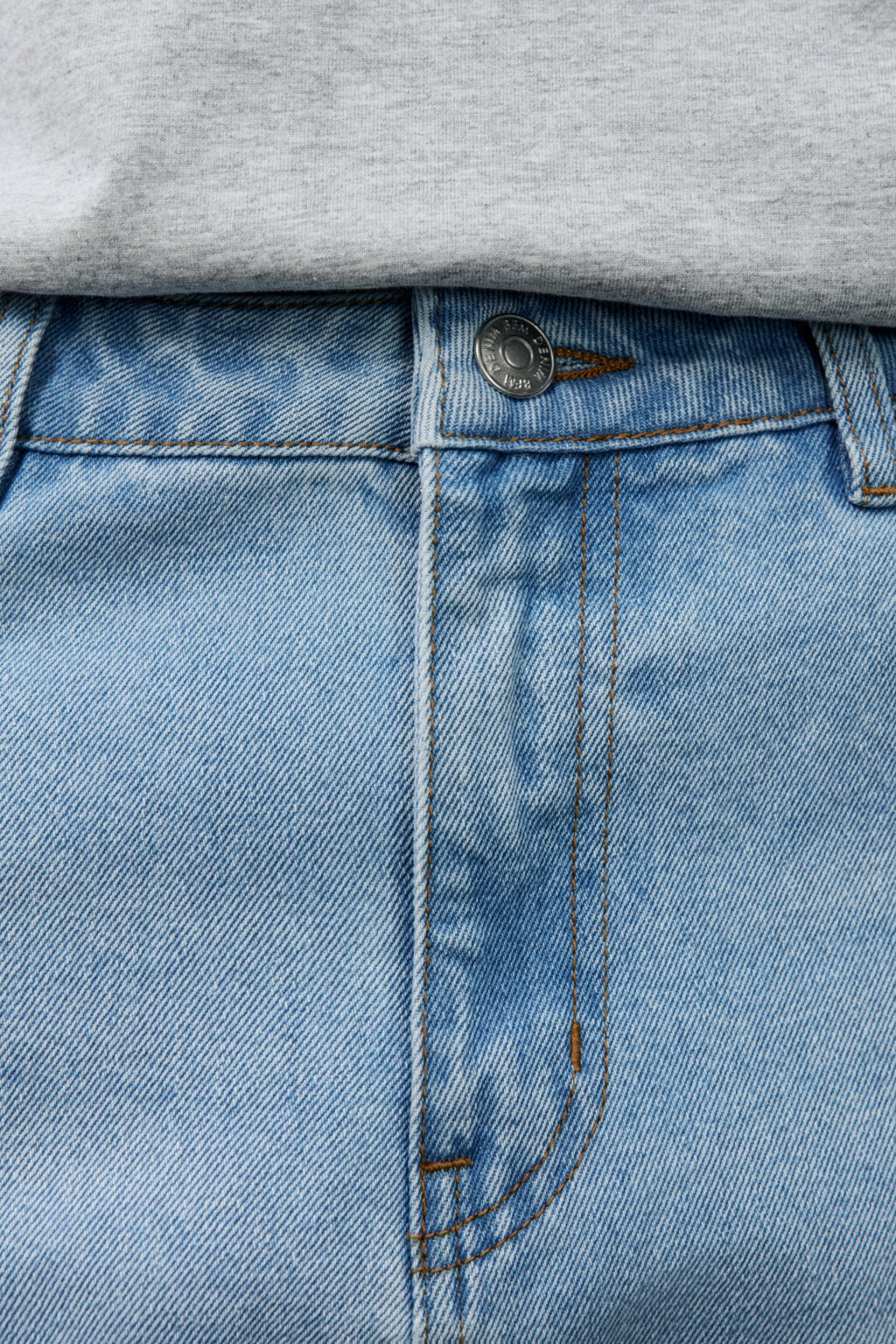 Джинсы зауженные базовые - цвет голубой - 5