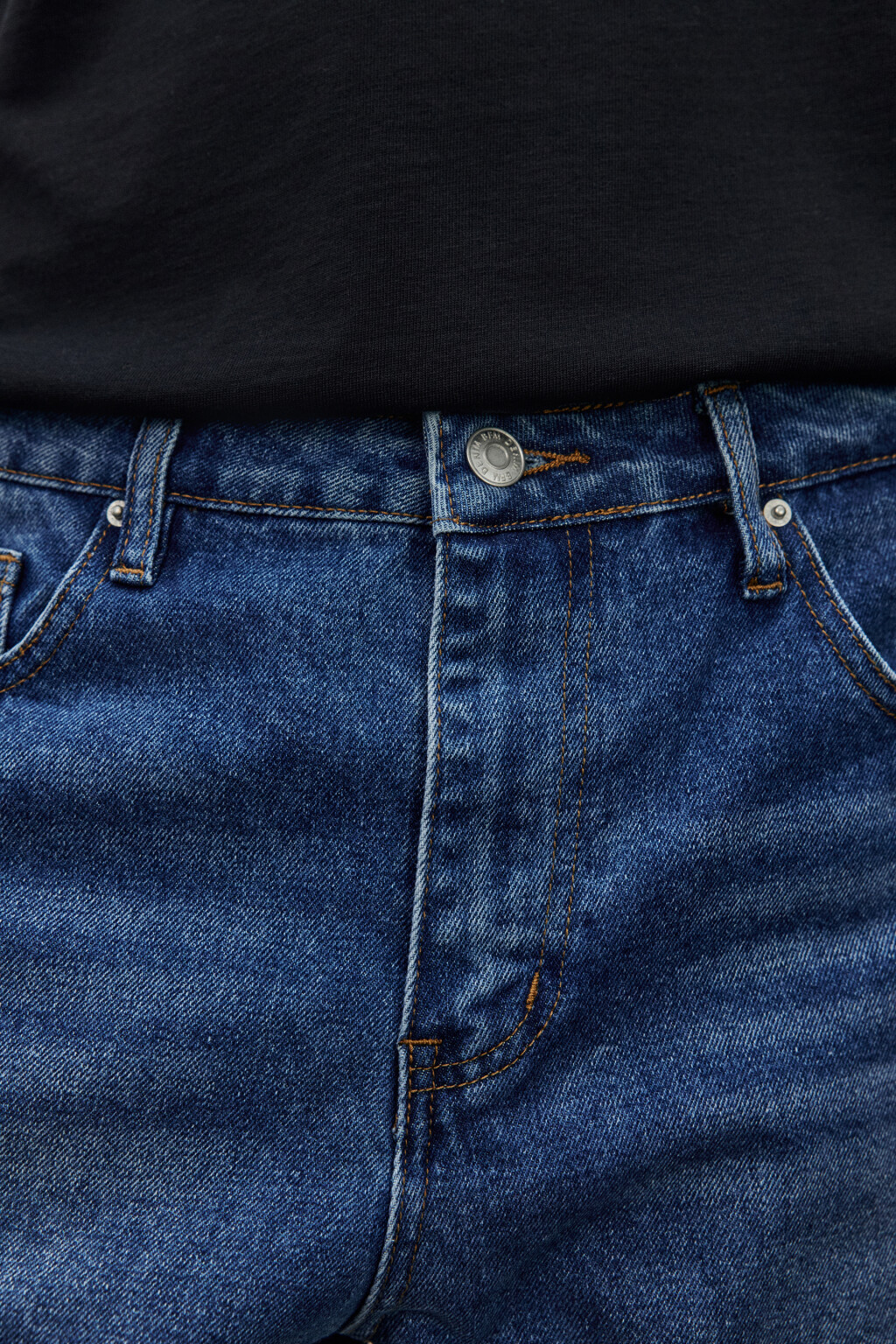 Джинсы зауженные базовые - цвет голубой - 5