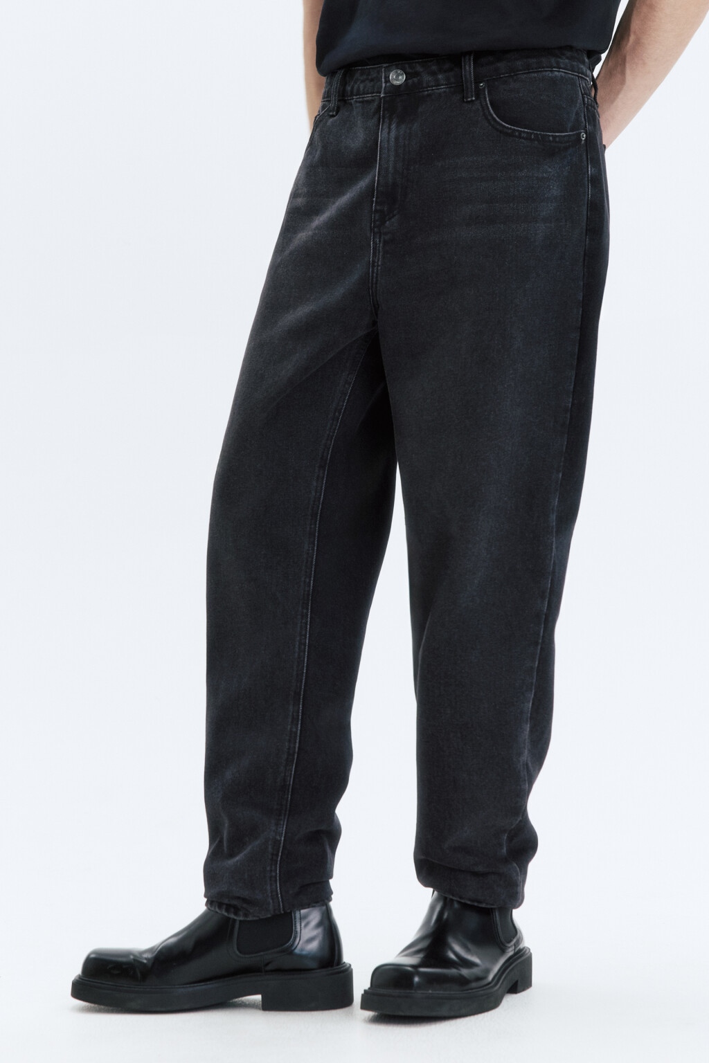 Джинсы tapered fit зауженные со средней посадкой - цвет черный - 3