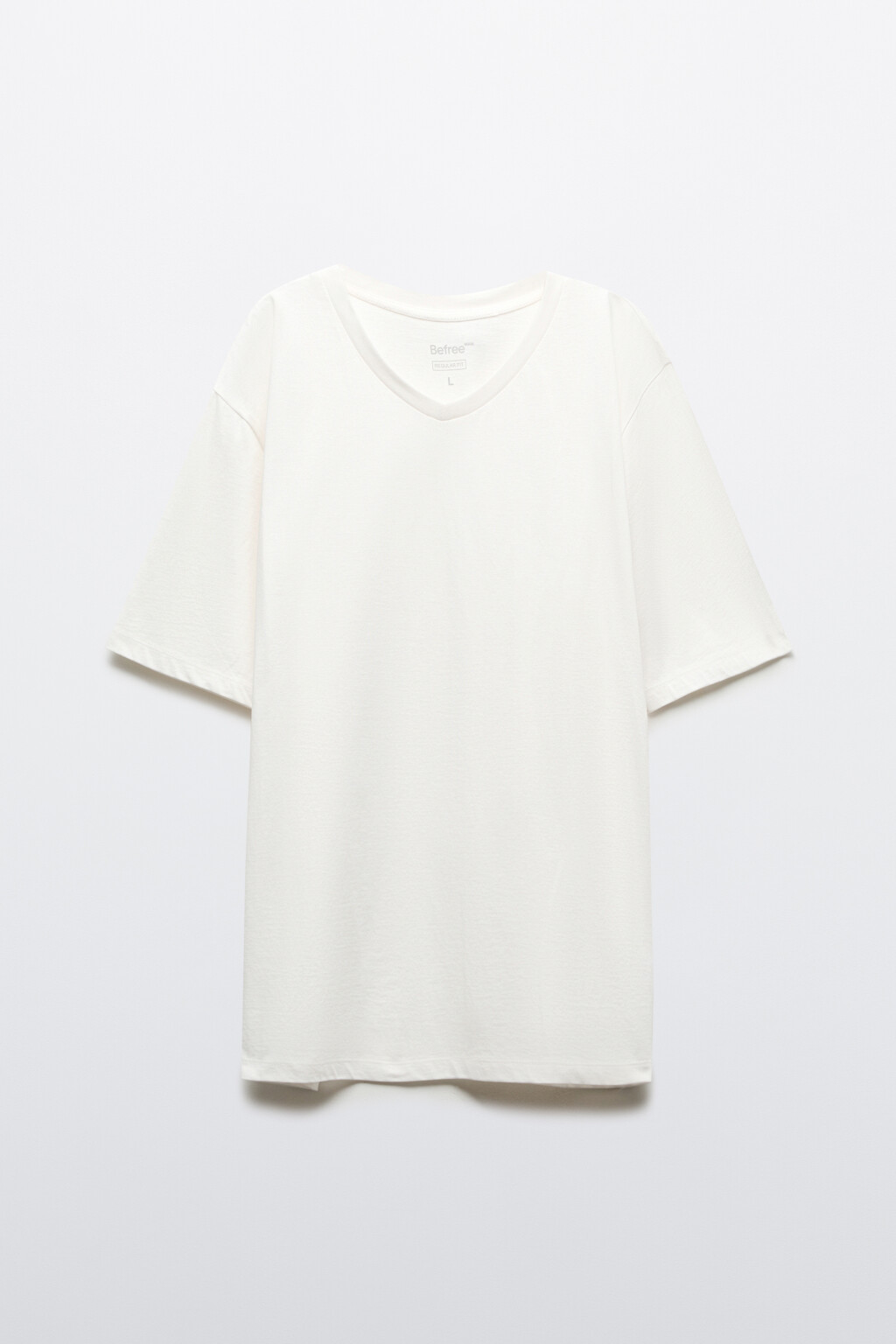 Футболка базовая с V-вырезом - цвет белый - 7
