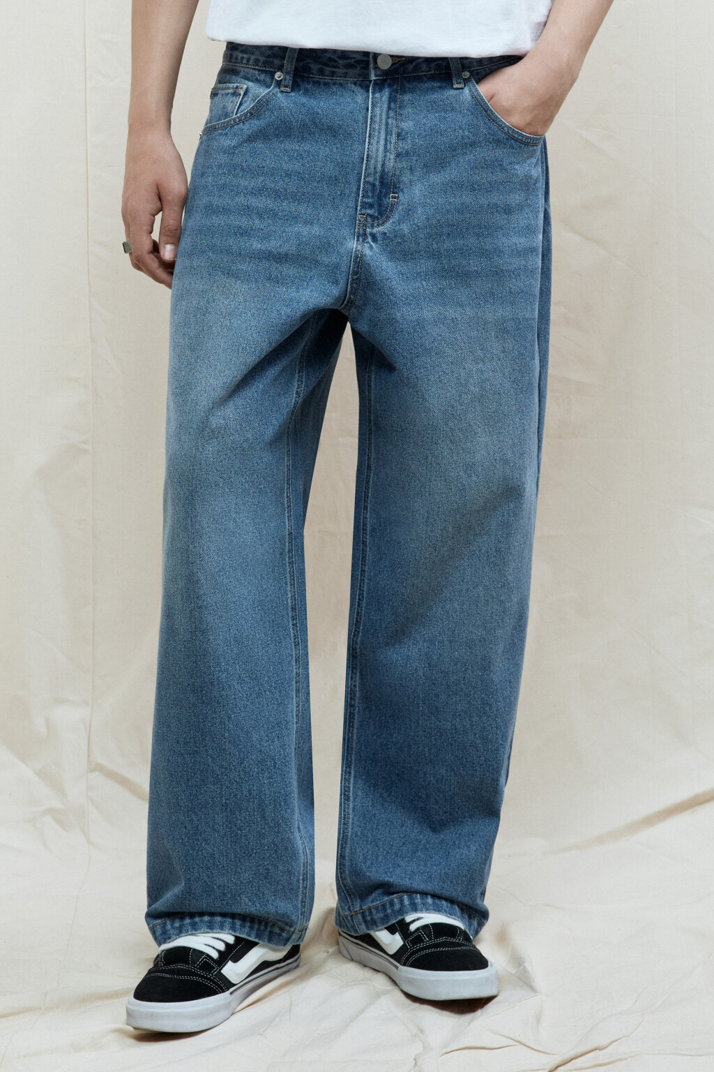 Джинсы широкие базовые со средней посадкой - цвет голубой - 2