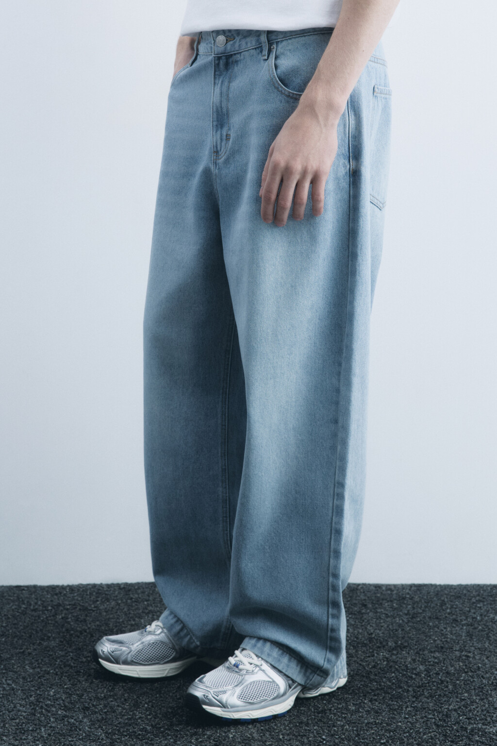 Джинсы широкие со средней посадкой - цвет голубой - 4