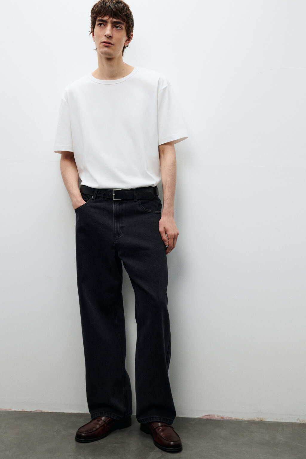 Джинсы широкие базовые - цвет черный - 1