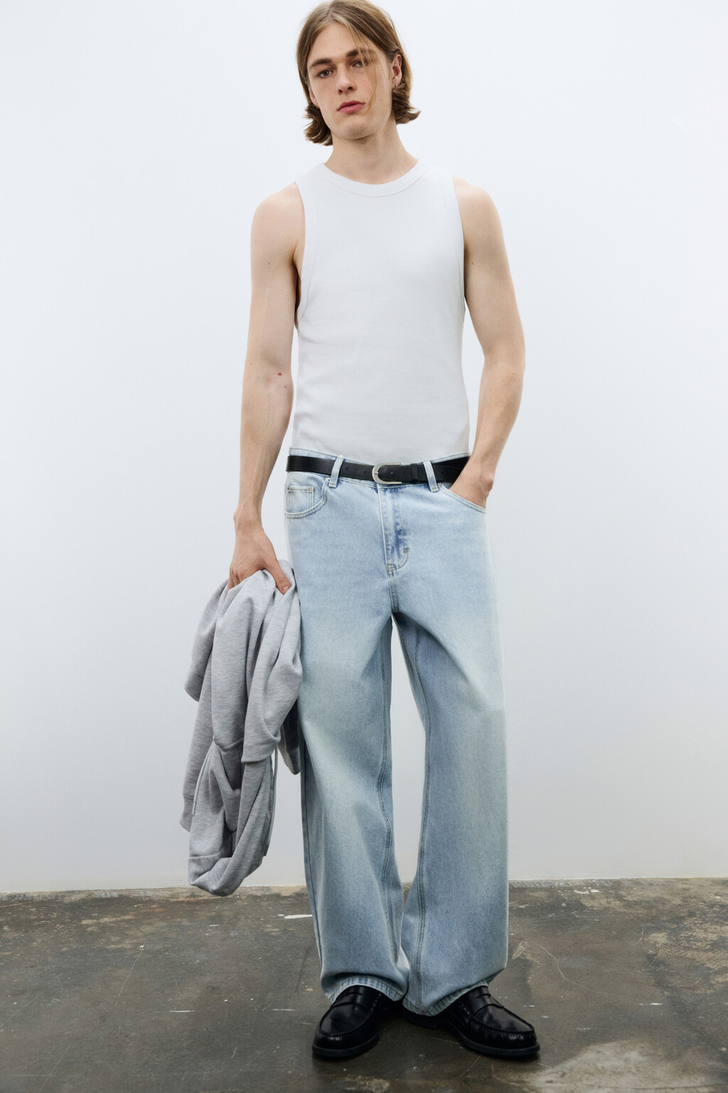 Джинсы широкие базовые - цвет голубой - 2