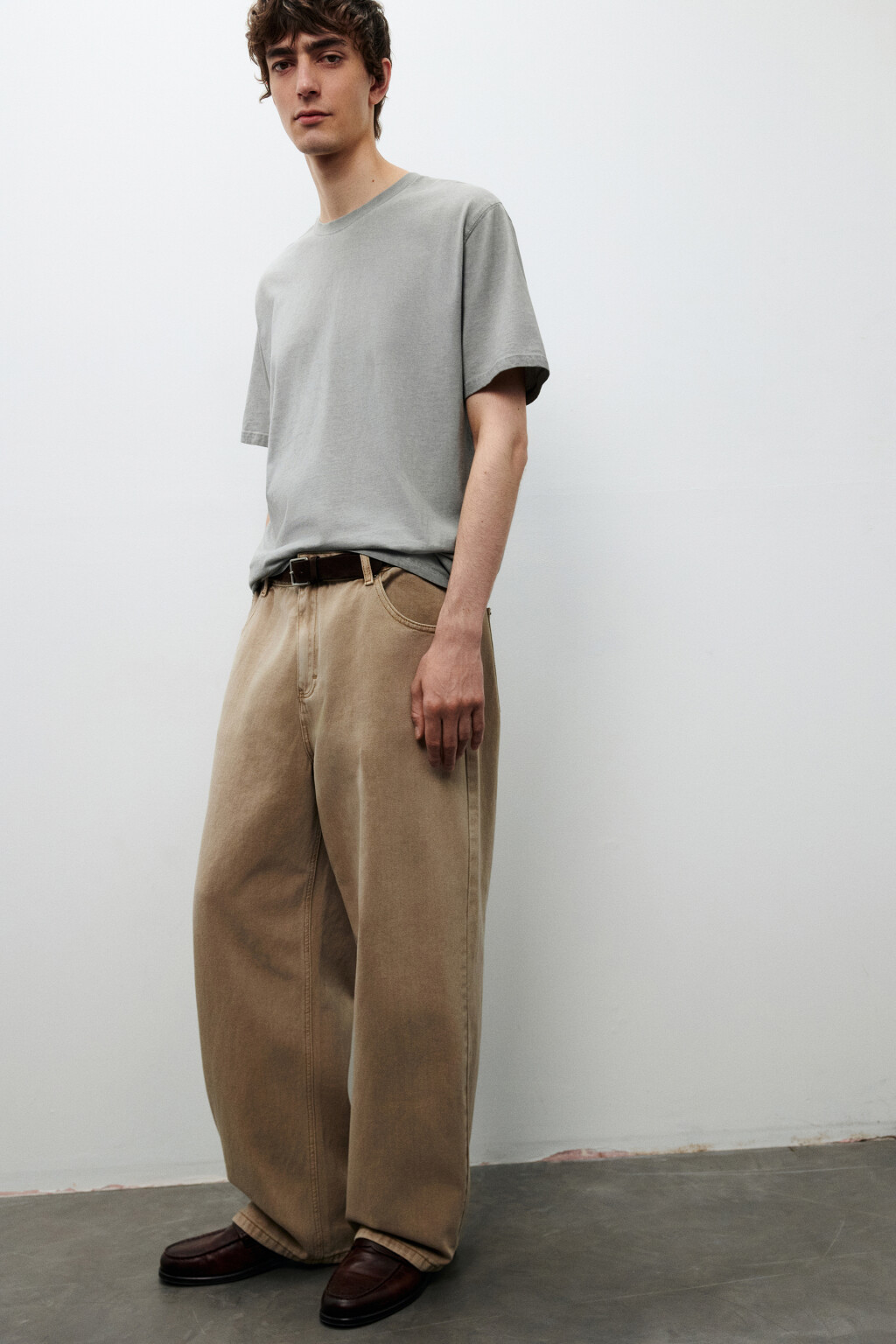 Джинсы широкие базовые - цвет бежевый - 2