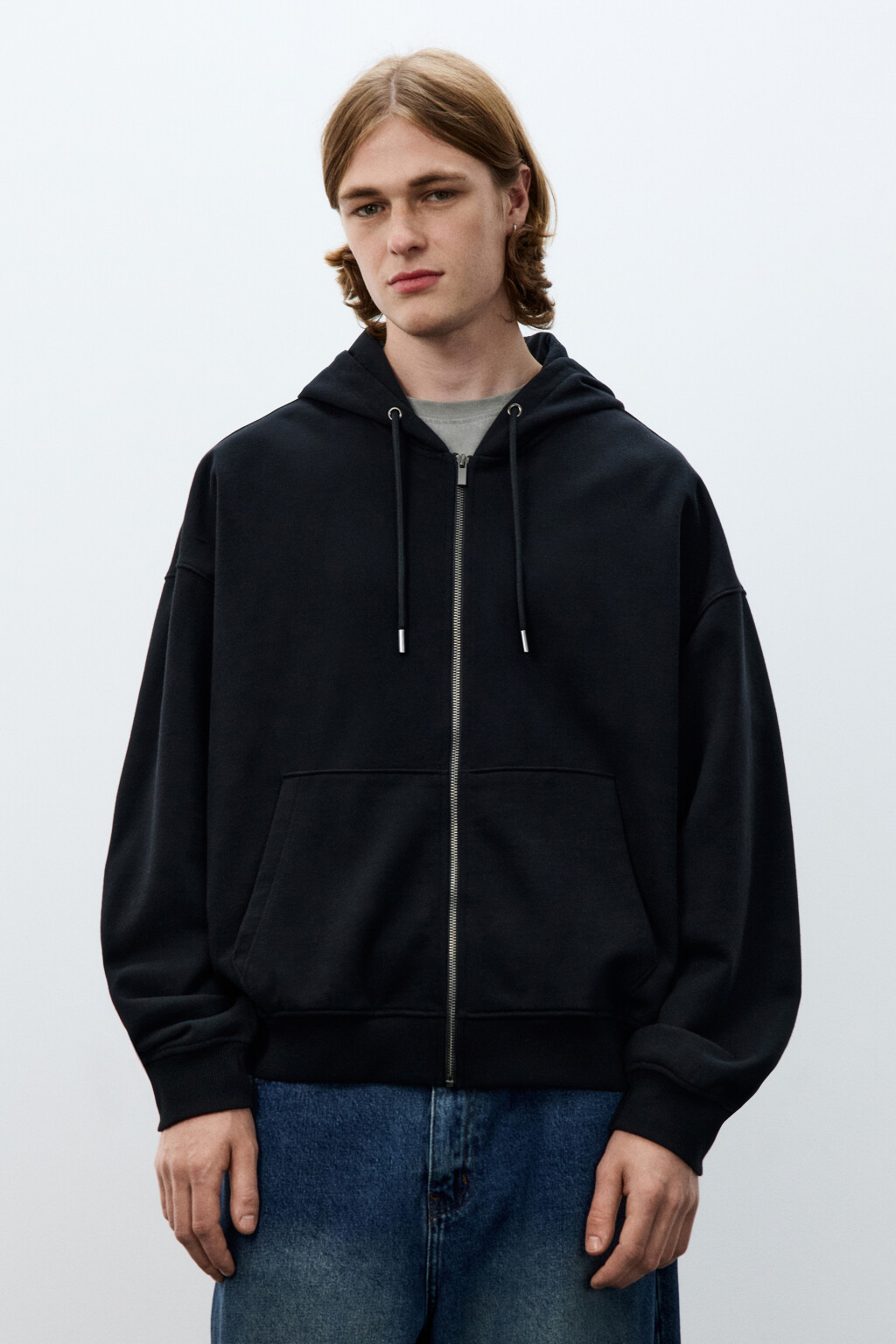 Худи-зипка из футера с капюшоном - цвет черный - 2