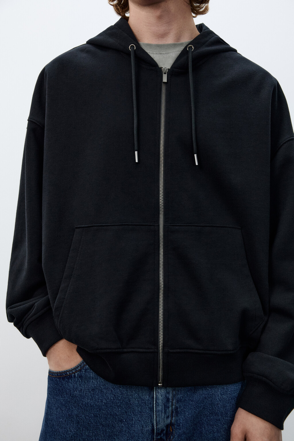 Худи-зипка из футера с капюшоном - цвет черный - 5
