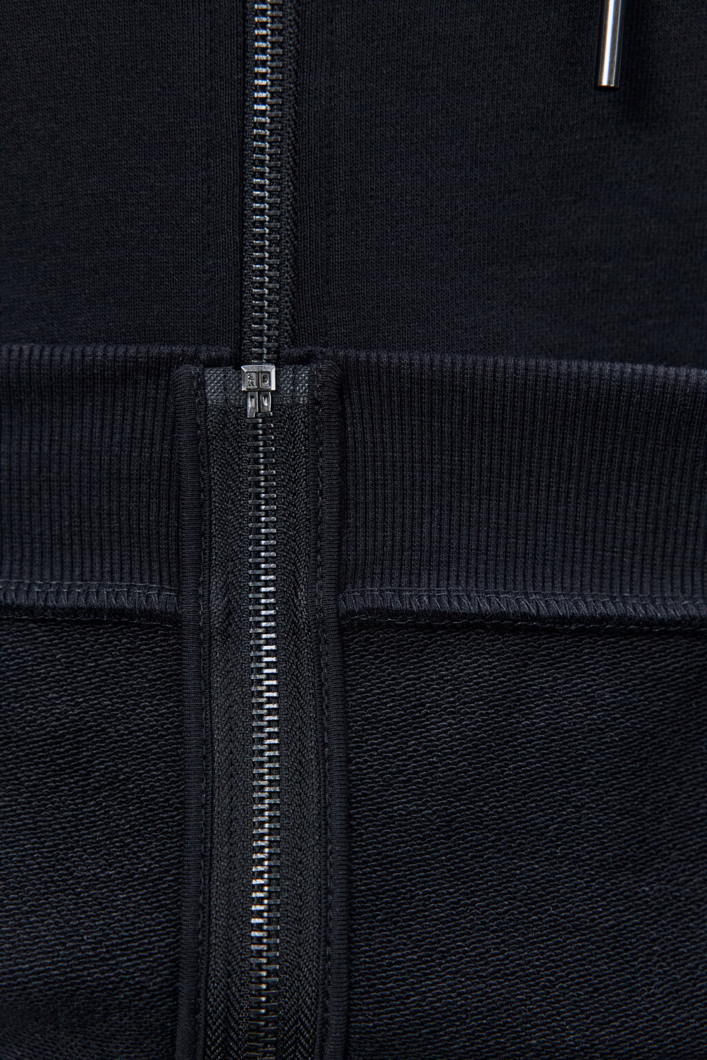 Худи-зипка из футера с капюшоном - цвет черный - 8