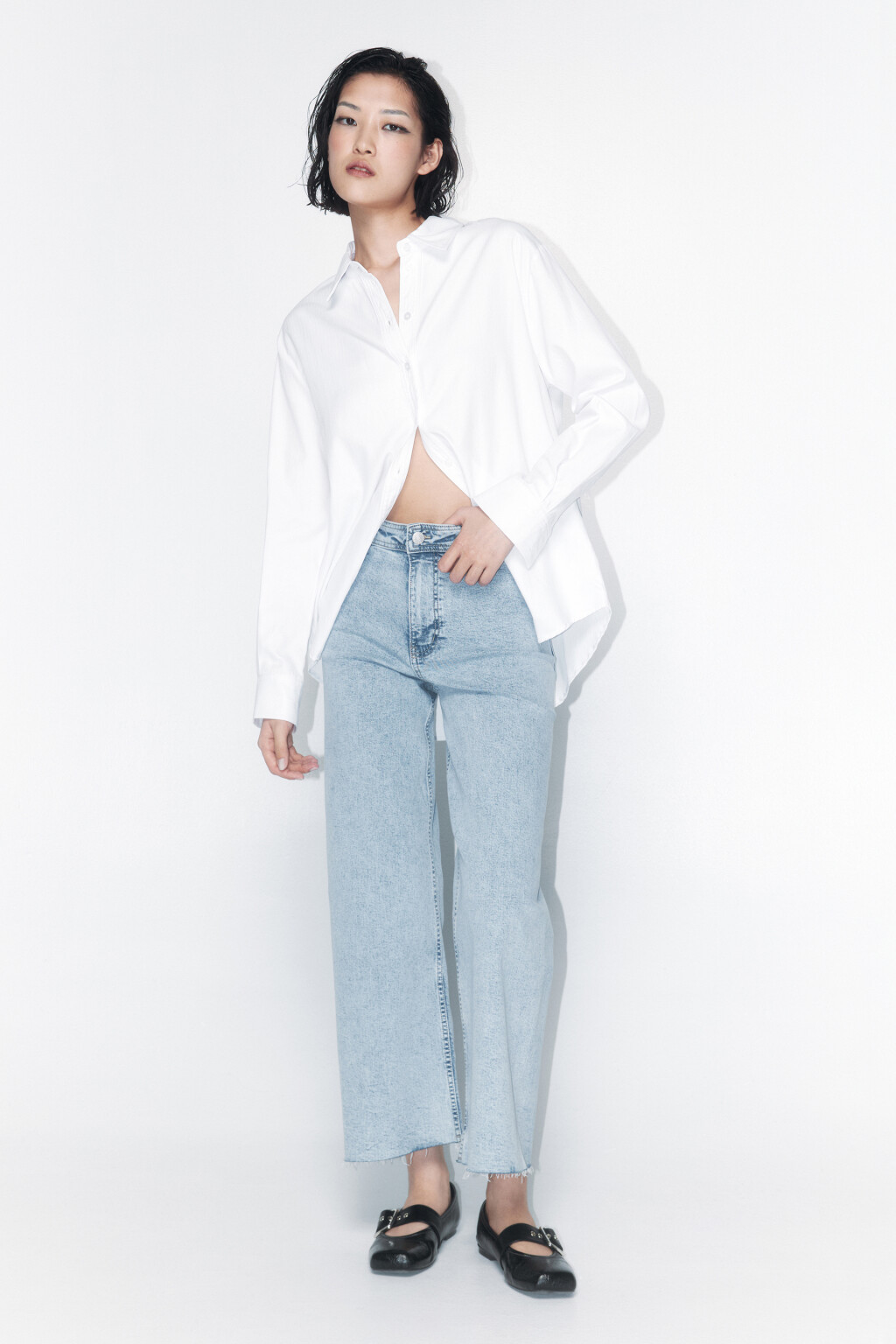 Джинсы-кюлоты с открытыми срезами - цвет голубой - 5