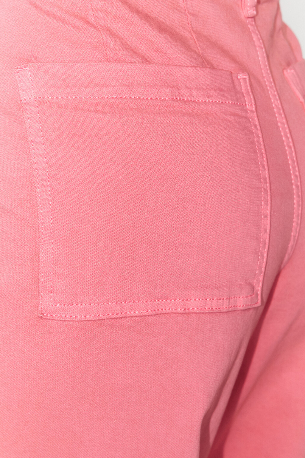 Джинсы-кюлоты с открытыми срезами - цвет розовый - 7