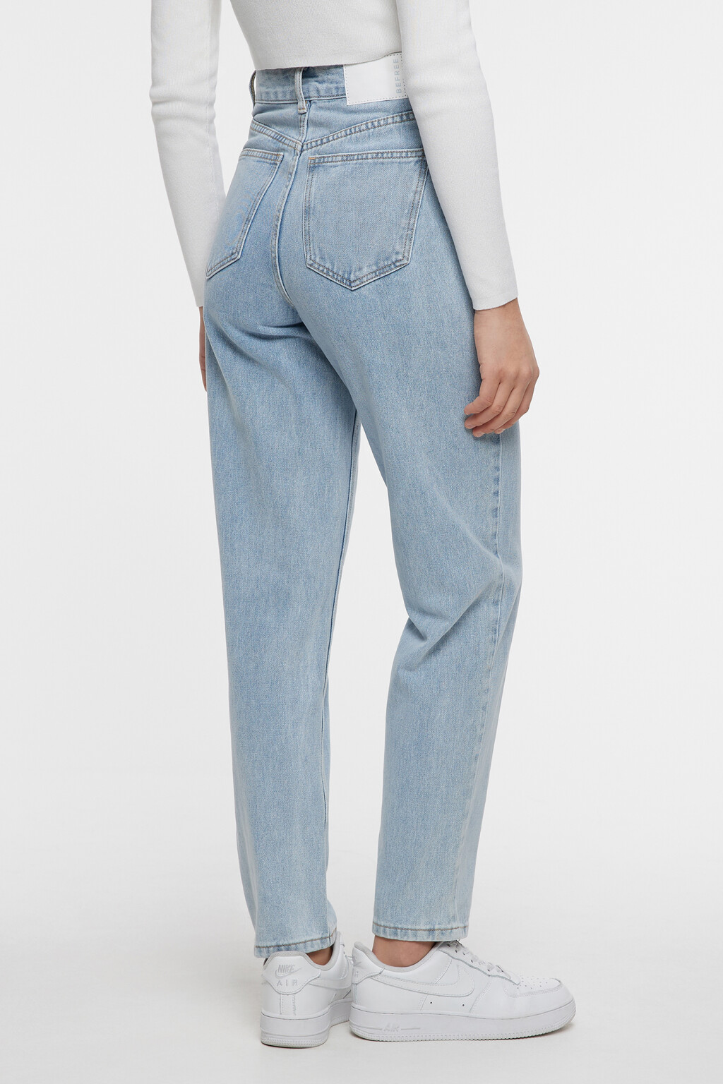 Джинсы MOM классические с высокой посадкой - цвет голубой - 4